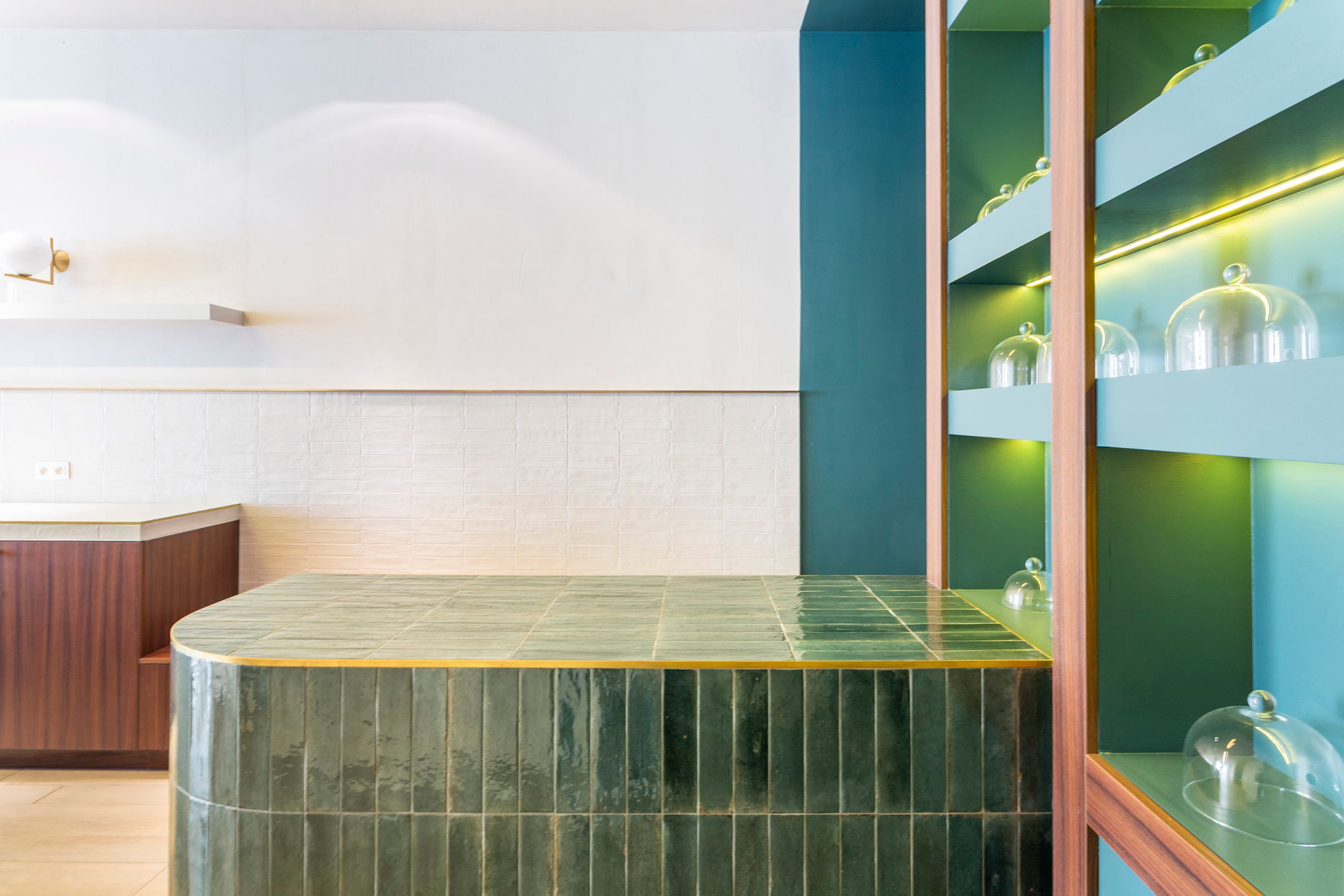 commerciële ruimte op absolute toplocatie aan Bourla foto 20