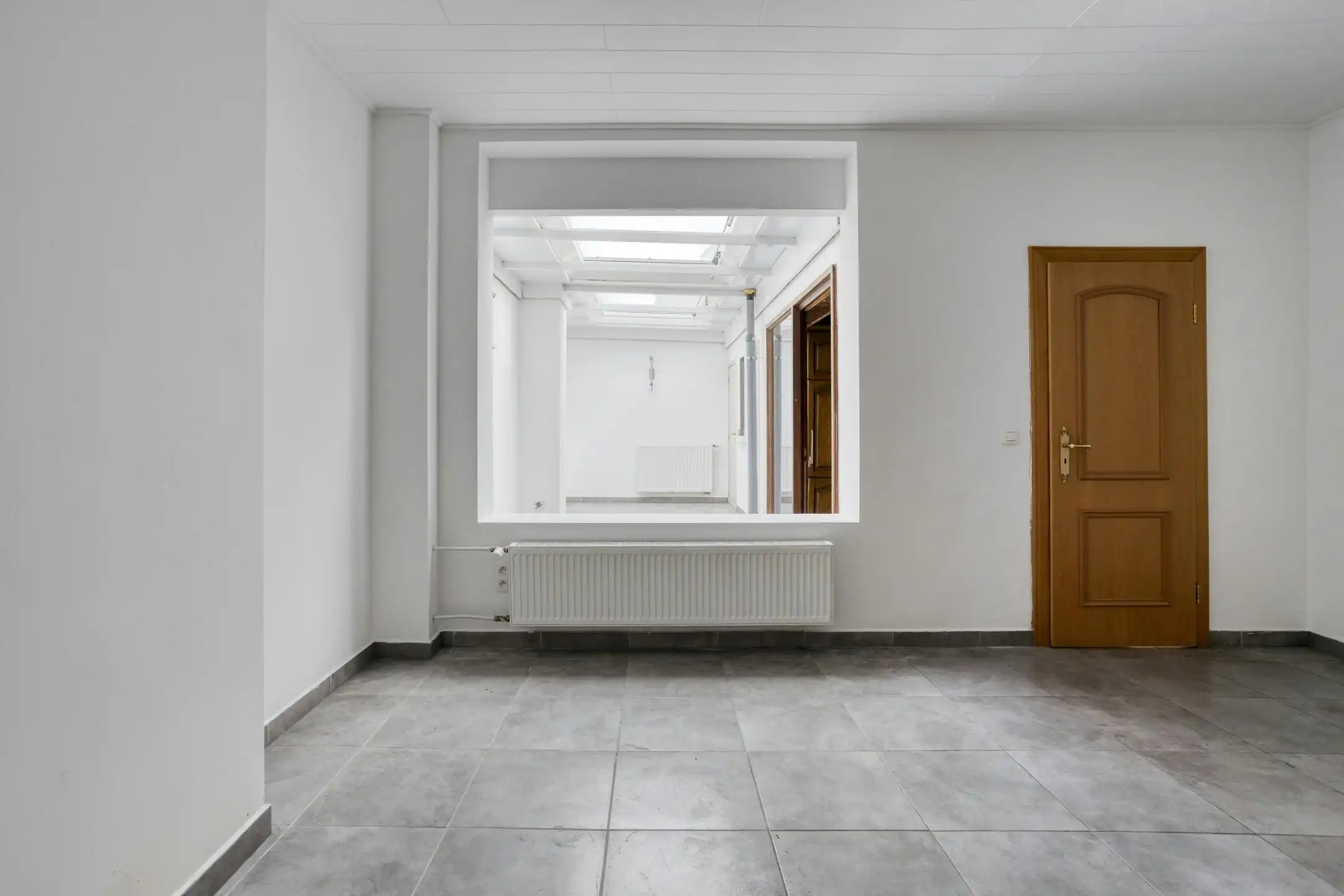 Huis met 5 slaapkamers te koop in het centrum van Roeselare foto 5