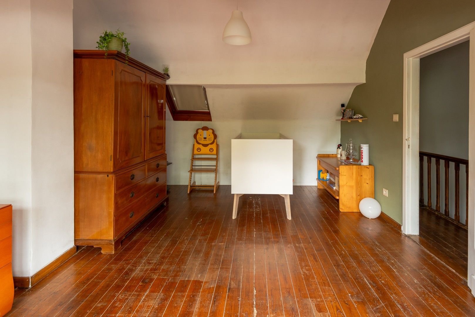 Charmante woning met groene tuin in het hart van Schoten foto 21