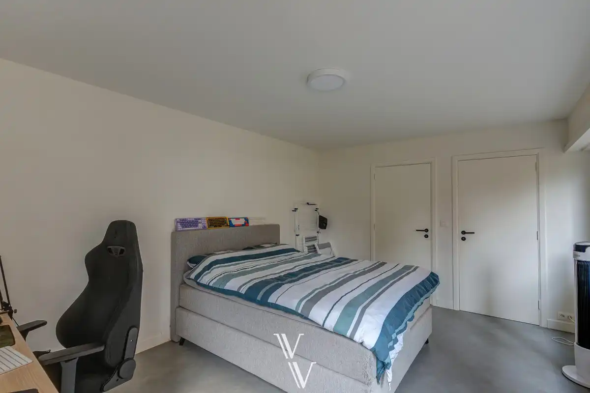 Opbrengsteigendom met kangoeroewoning-mogelijkheid, tuin en terras foto 11