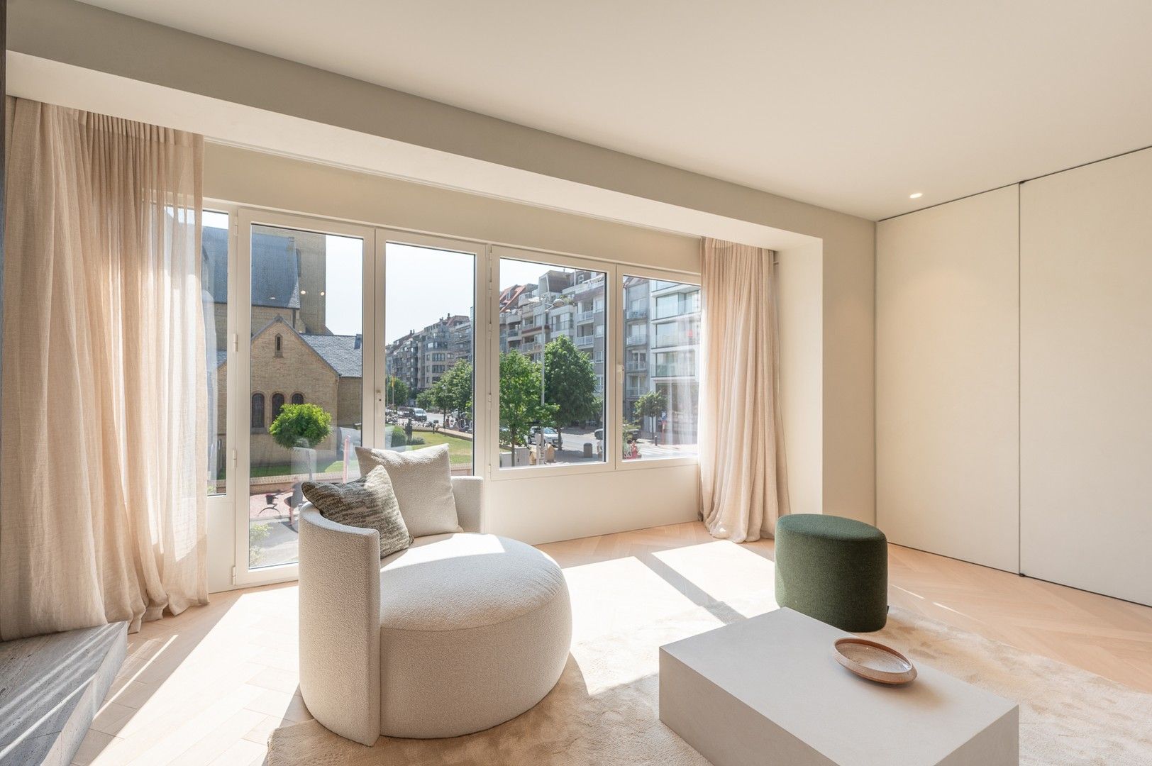 Magnifiek gerenoveerd appartement van 150 m², op enkele passen van het Van Bunnenplein. foto 12