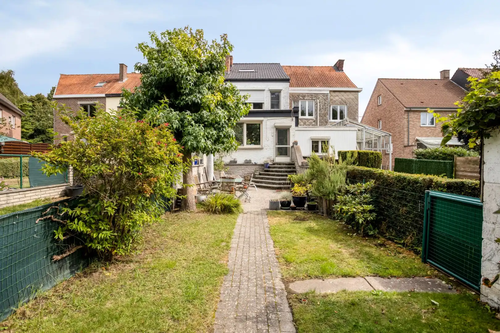 Instapklare woning aan het stadscentrum van Tongeren foto 2