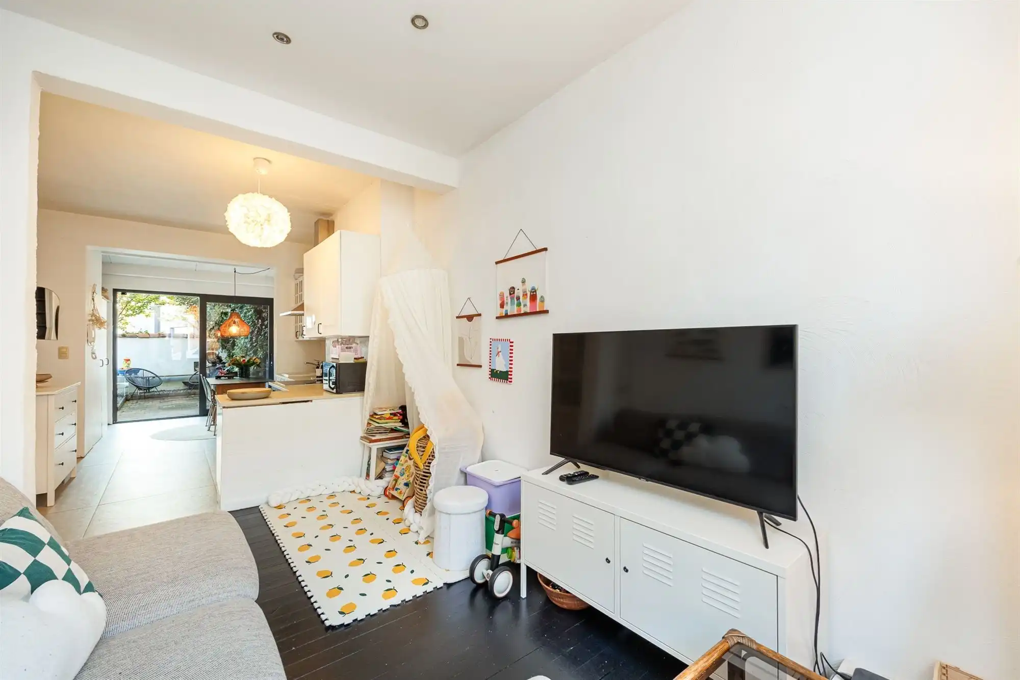 Gezellige starterswoning met 3 slaapkamers in Mechelen foto 2