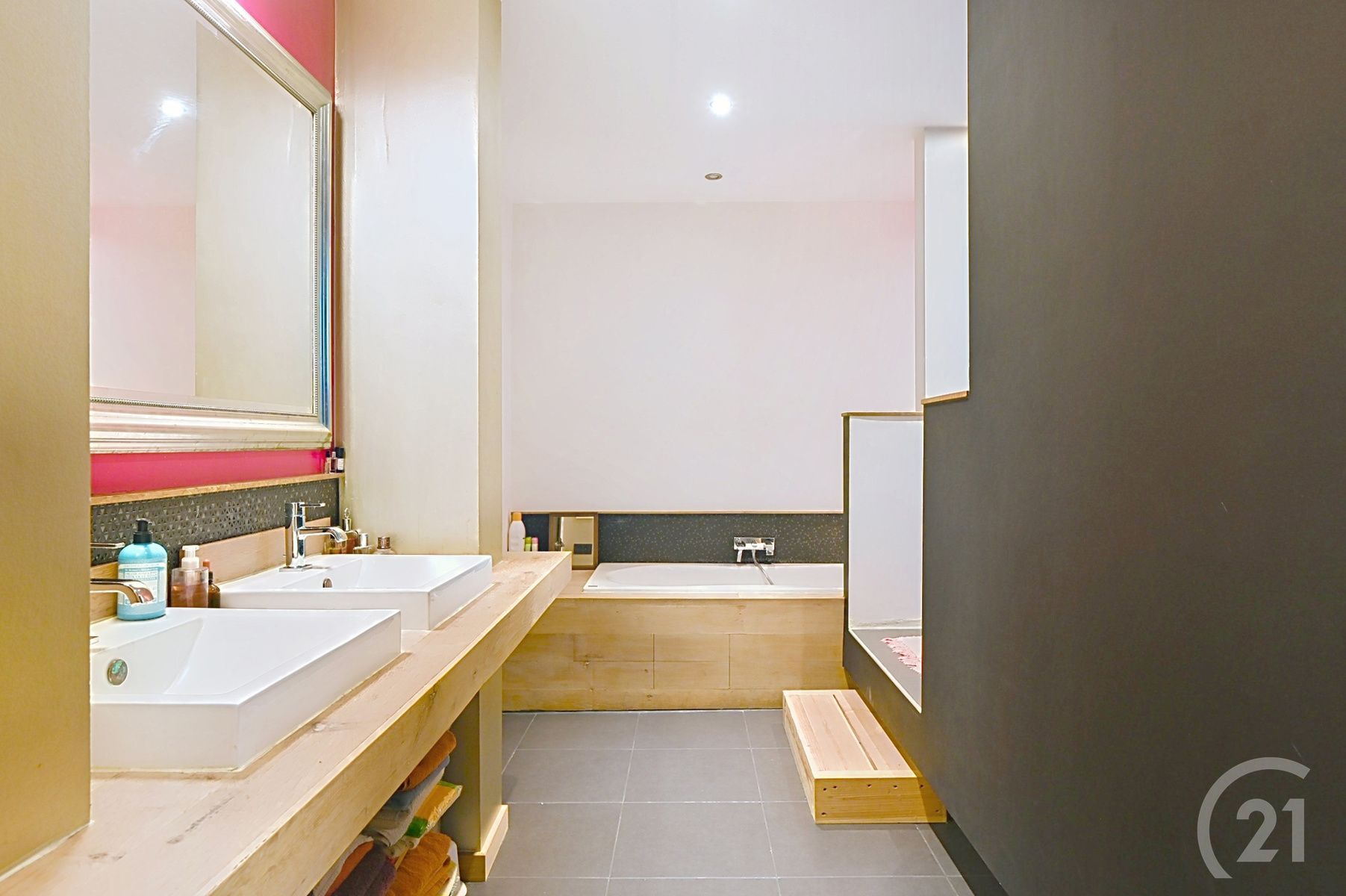 Exclusieve villa met karakter en prachtig uitzicht! foto 26