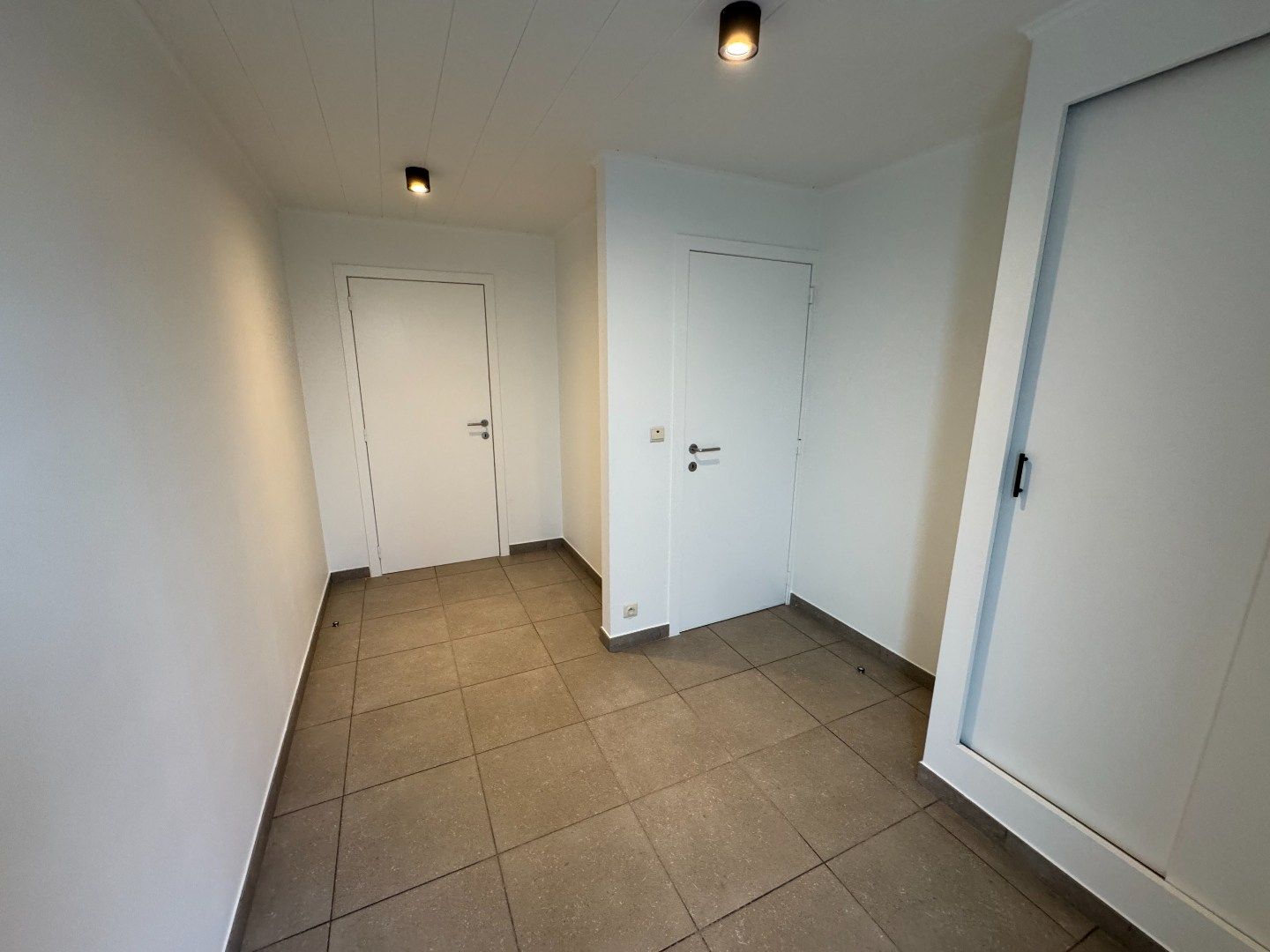 Gezinswoning op ruim perceel met 3 slaapkamers in rustige buurt van Passendale foto 2