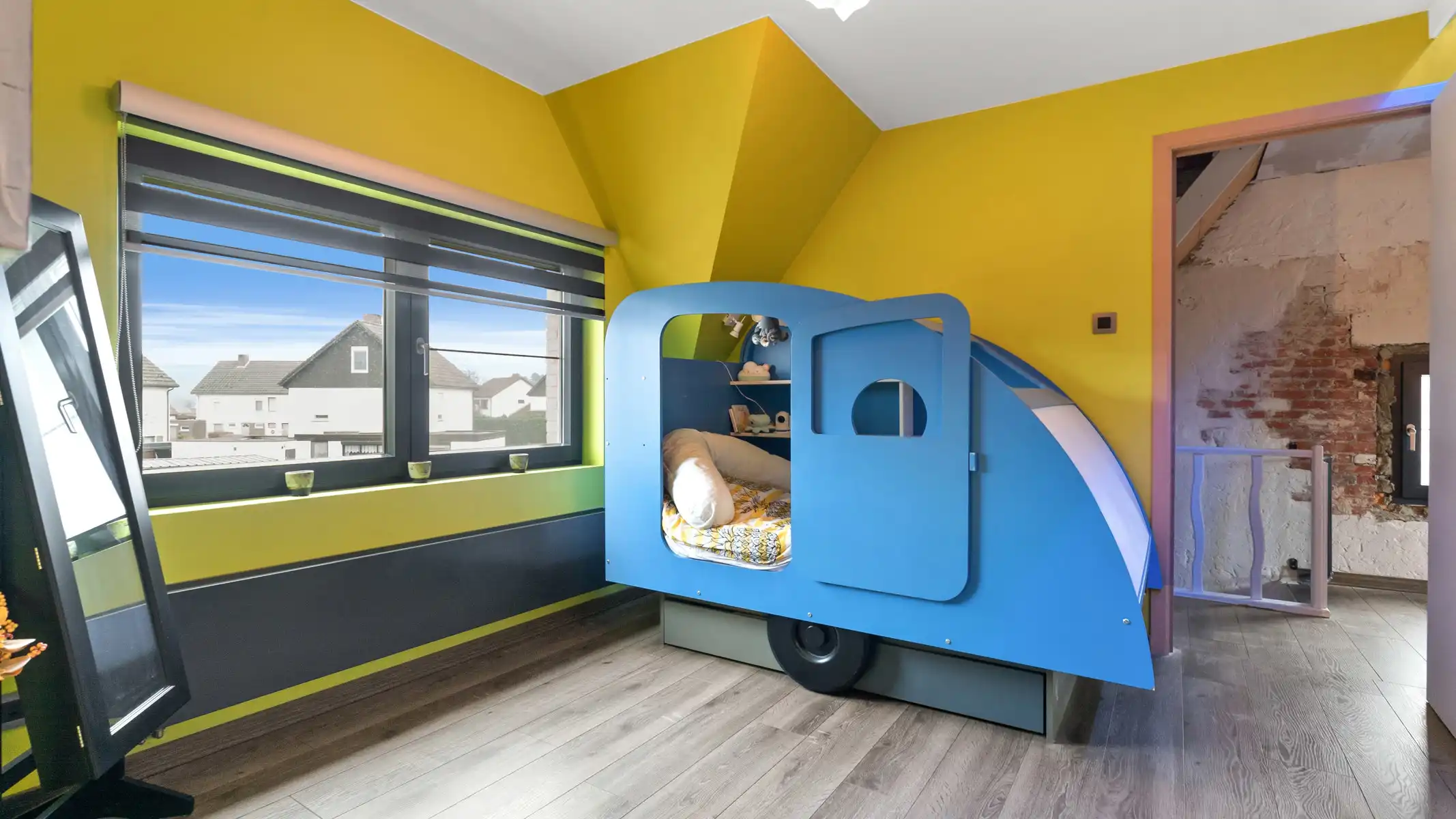 Gerenoveerde woning met diverse bijgebouwen te Morkhoven foto 13