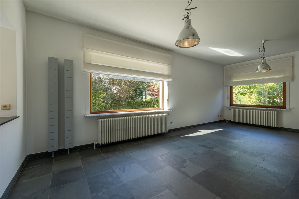 label d, mooie tuin op zuidoosten, instapklaar foto 13