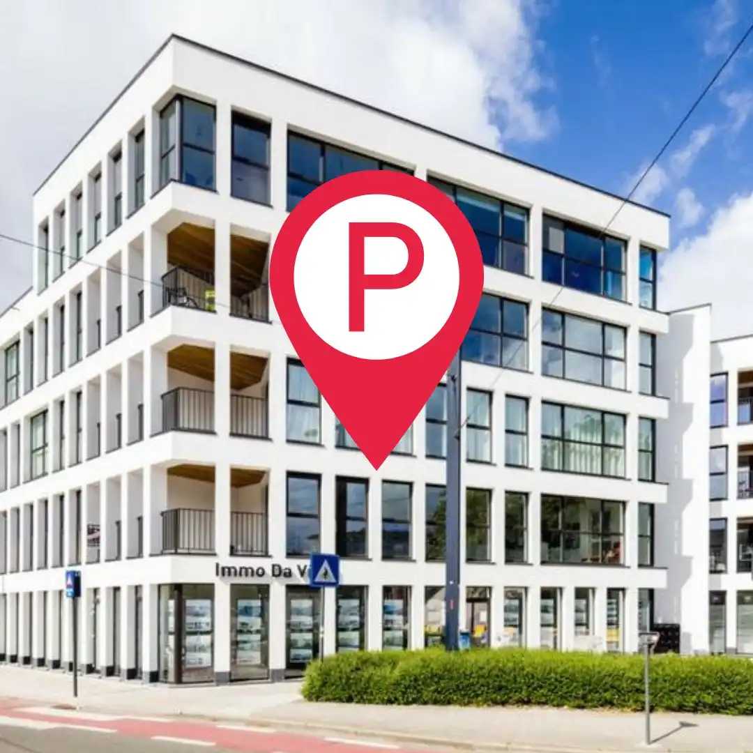 Ondergrondse autostaanplaatsen te koop in centrum Gent foto {{pictureIndex}}