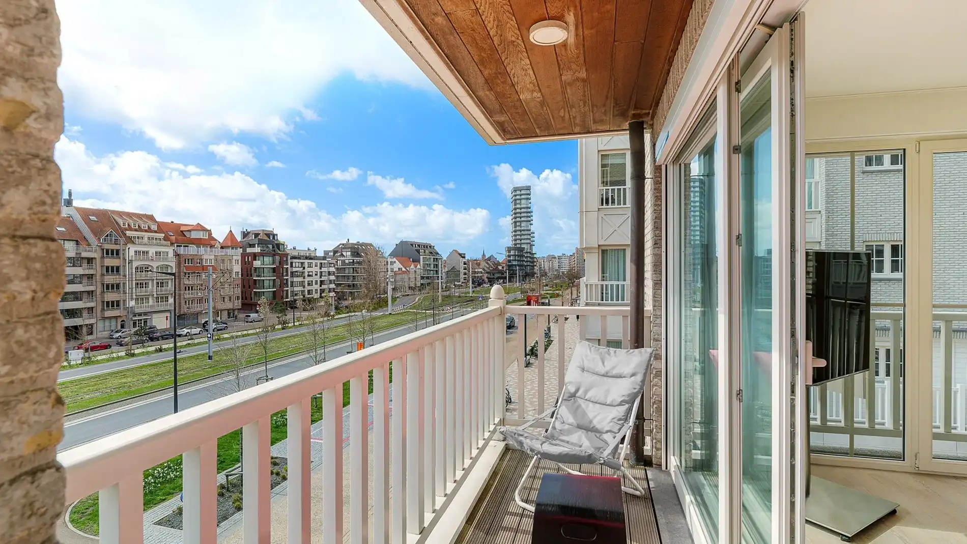 Fantastisch hoek appartement (3 slpks) met open zichten foto 6