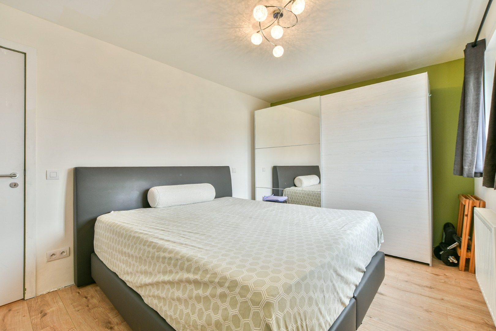 Recente gezinswoning met 4 slaapkamers op toplocatie in De Haan! foto 25