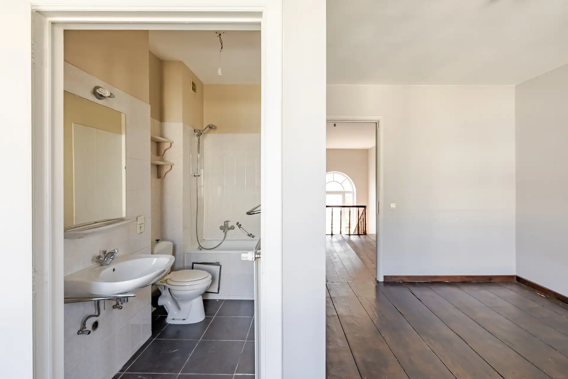 Uniek en uitzonderlijk ruim herenhuis op toplocatie in Aalst  foto 31