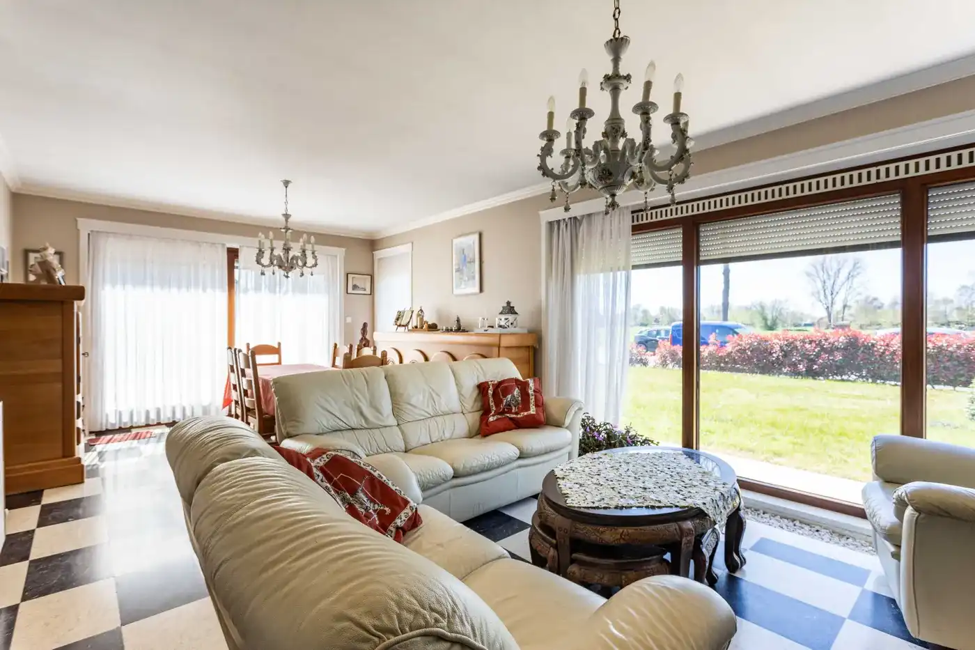 Ruime alleenstaande woning te Kerkhove. foto 7