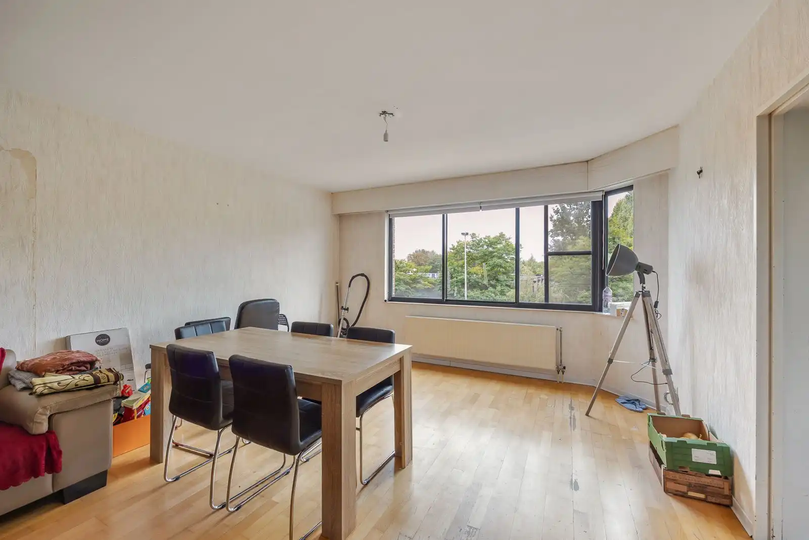 Ideale investering: ruim 2-slpk appartement met balkon en staanplaats in Ekeren! foto 5