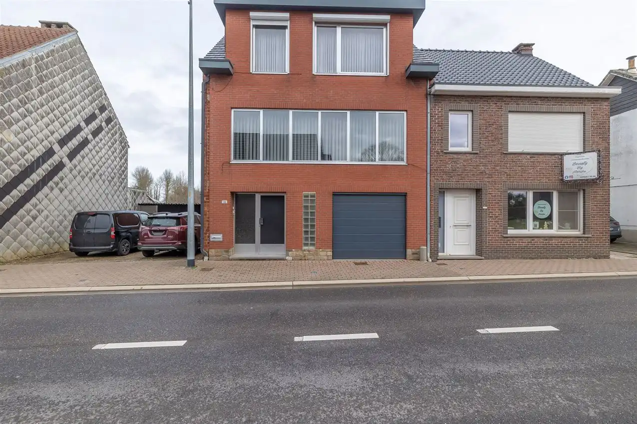 Verzorgde Bel-etage met 3slk en epc C.   foto 39