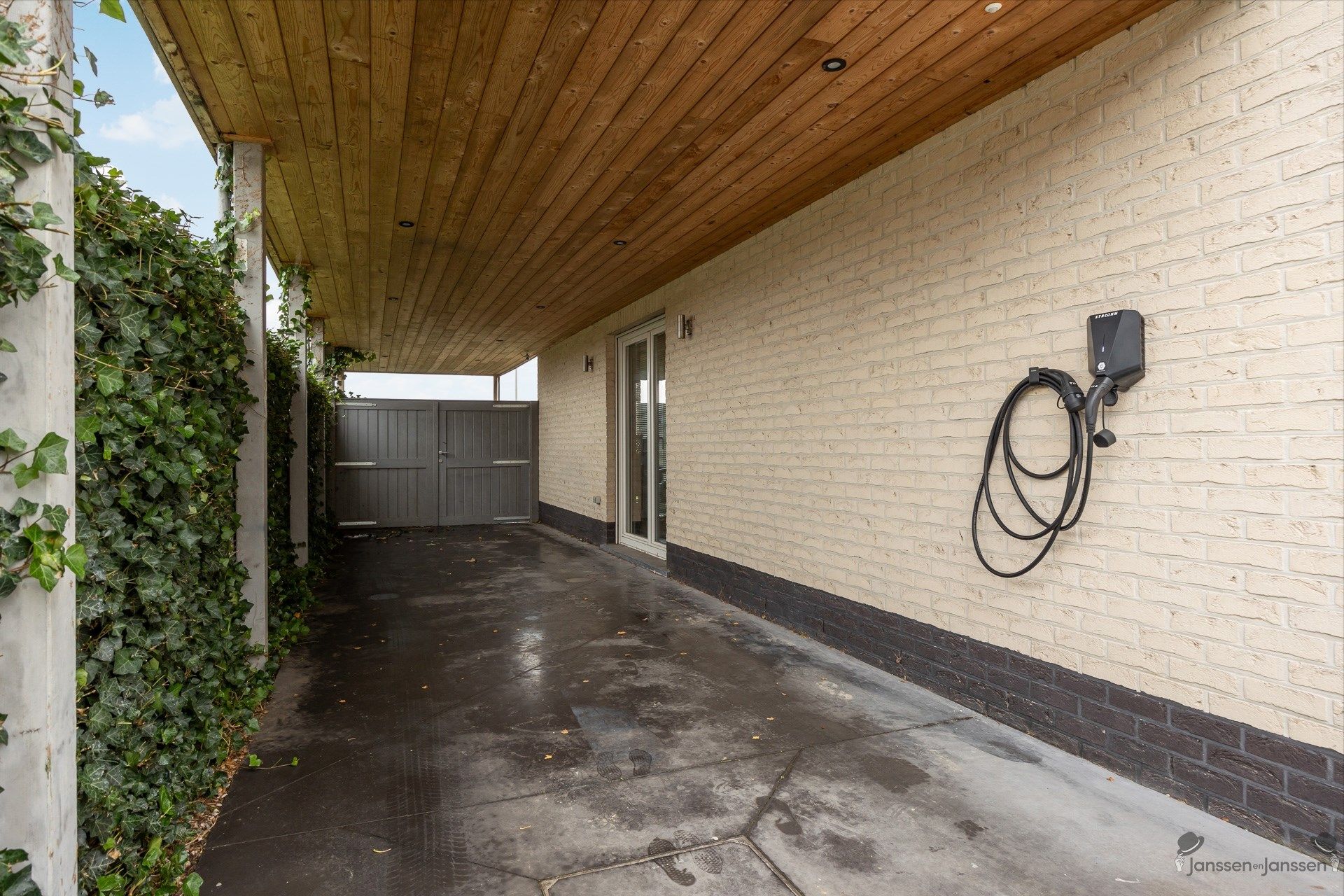 Moderne en energiezuinige gezinswoning met luxe buitenruimte in Hamme  foto 2