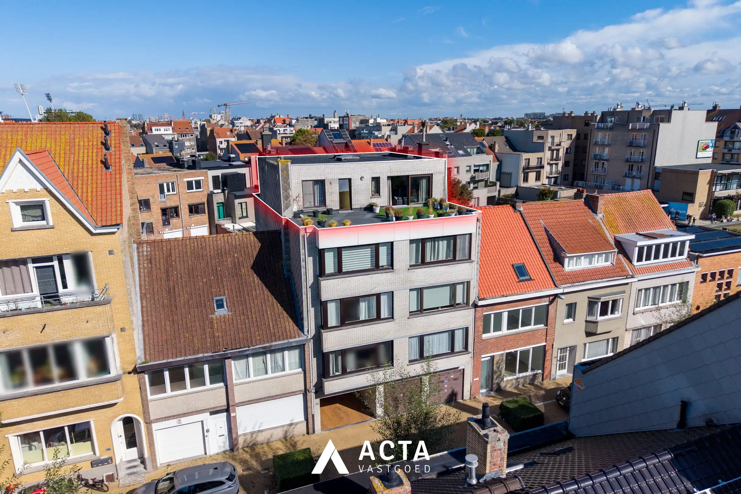 Dakappartement met zonnige terrassen in Mariakerke foto 17