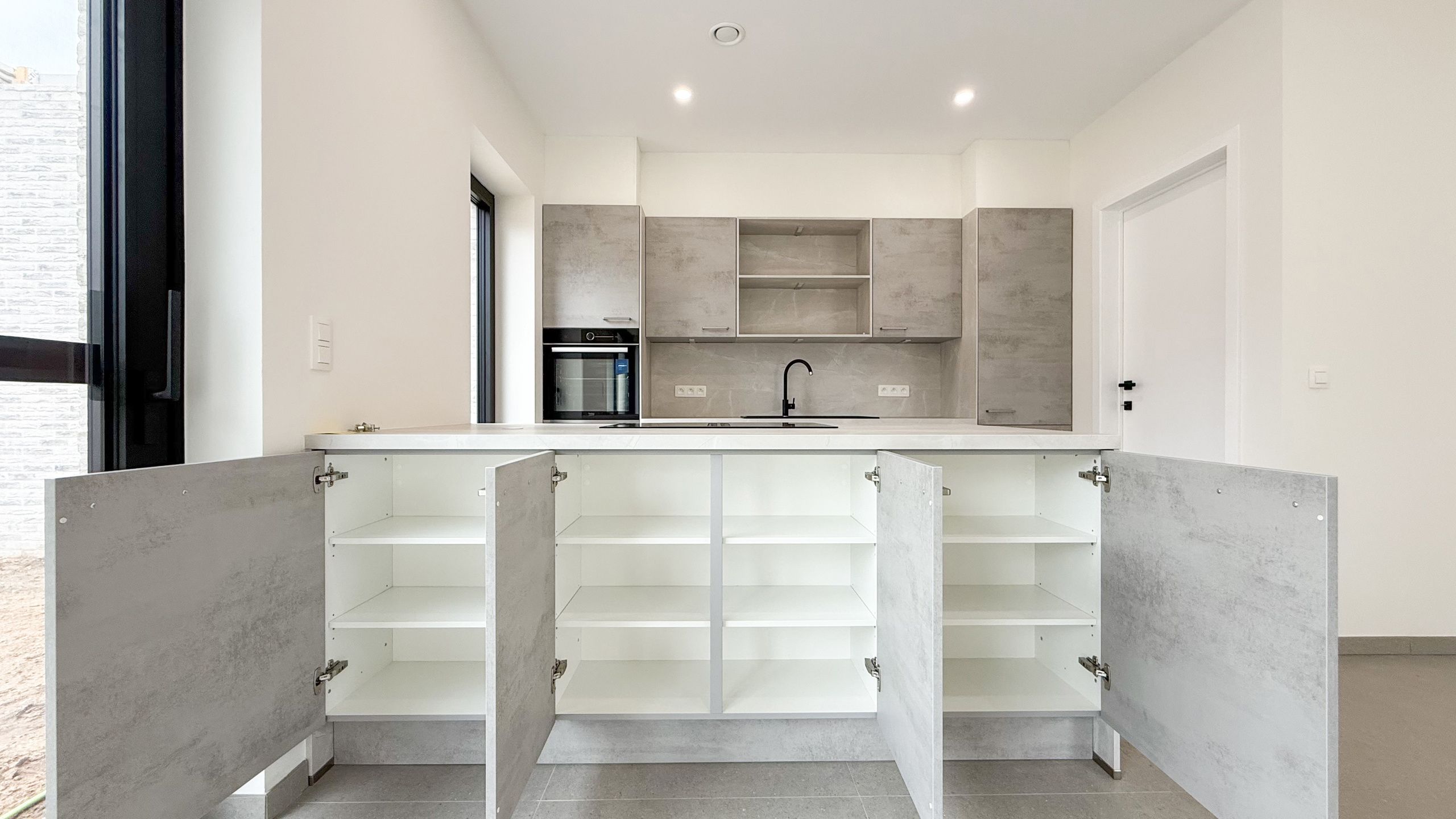 Nieuwbouwappartement met 3 slaapkamers en tuin! foto 6