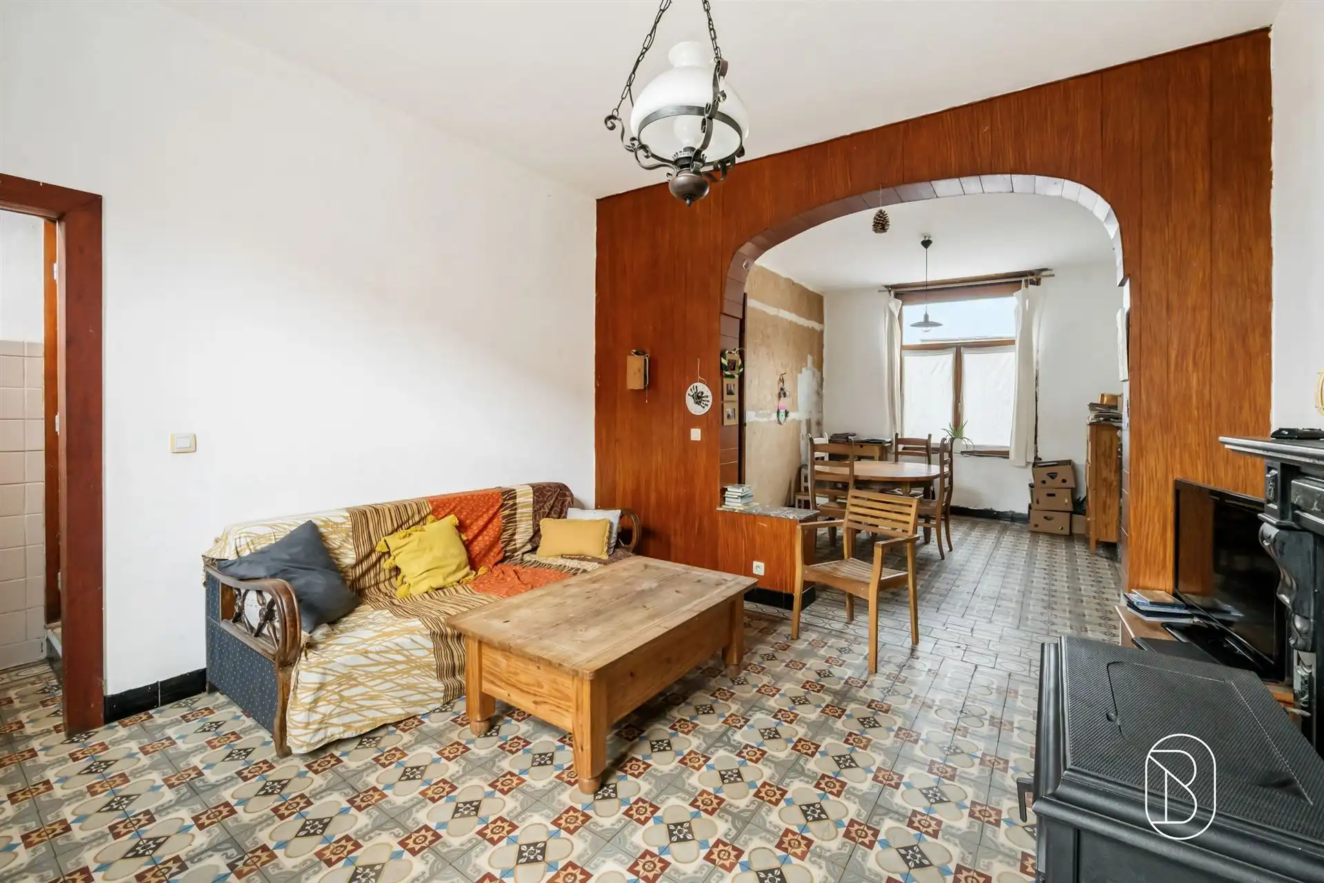 Grote woning met koer en 5 slk.  foto 4