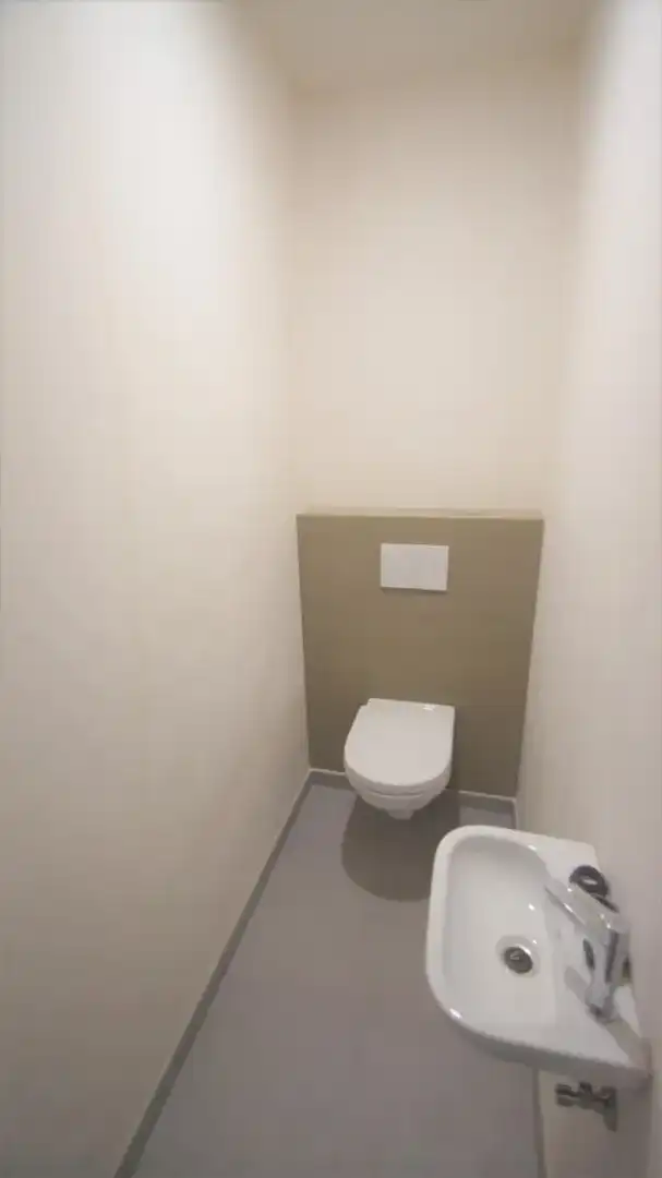 Nieuwbouwapp. met 2 slpks, autostaanplaats, ruim terras en tuintje foto 11