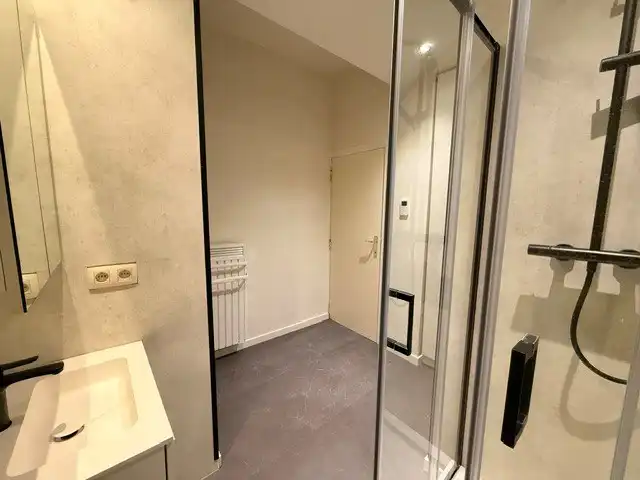 Hedendaags, gelijkvloers appartement in het centrum van Maaseik!  foto 16