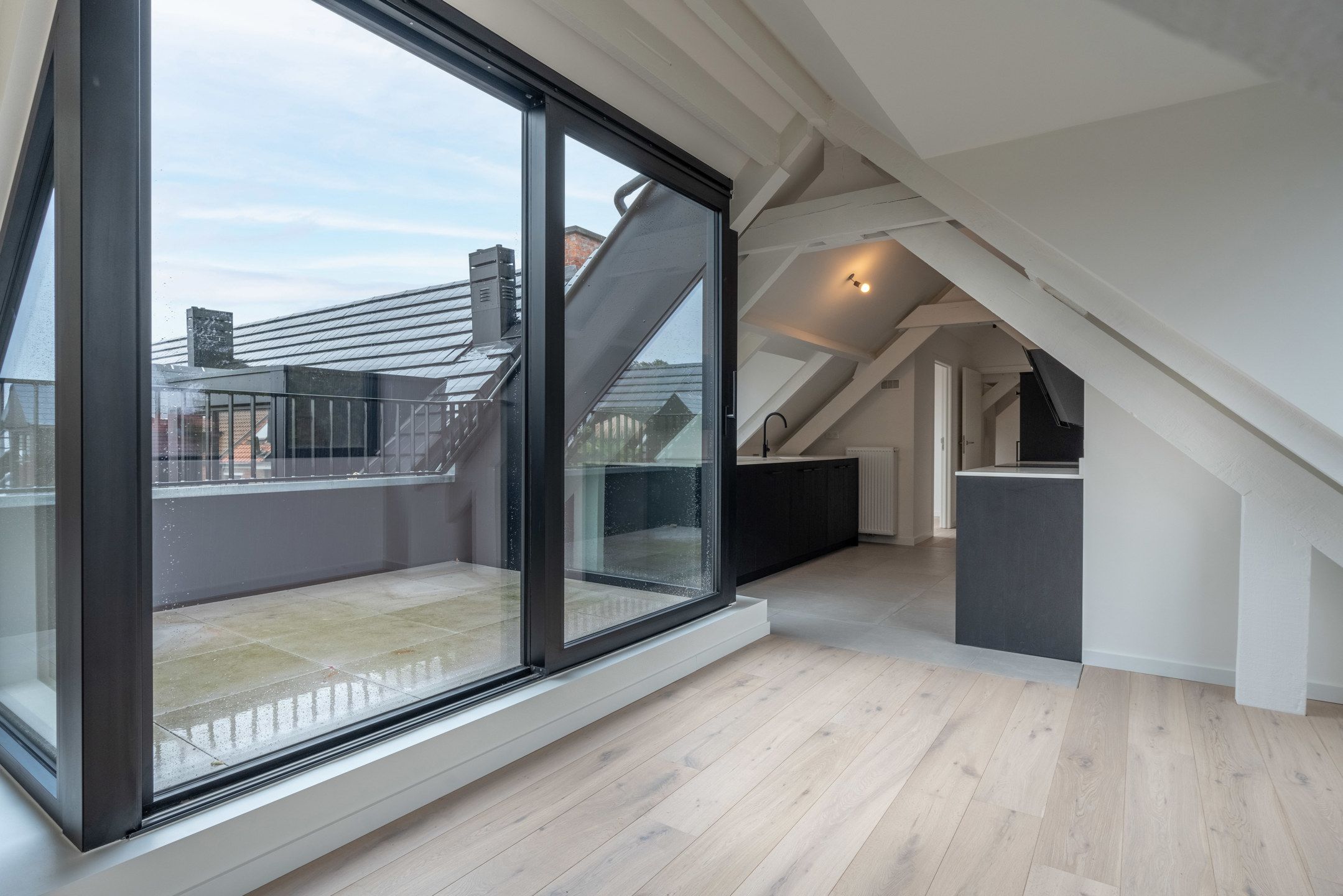 Unieke penthouse in het centrum met twee slpks in Priorij foto 9