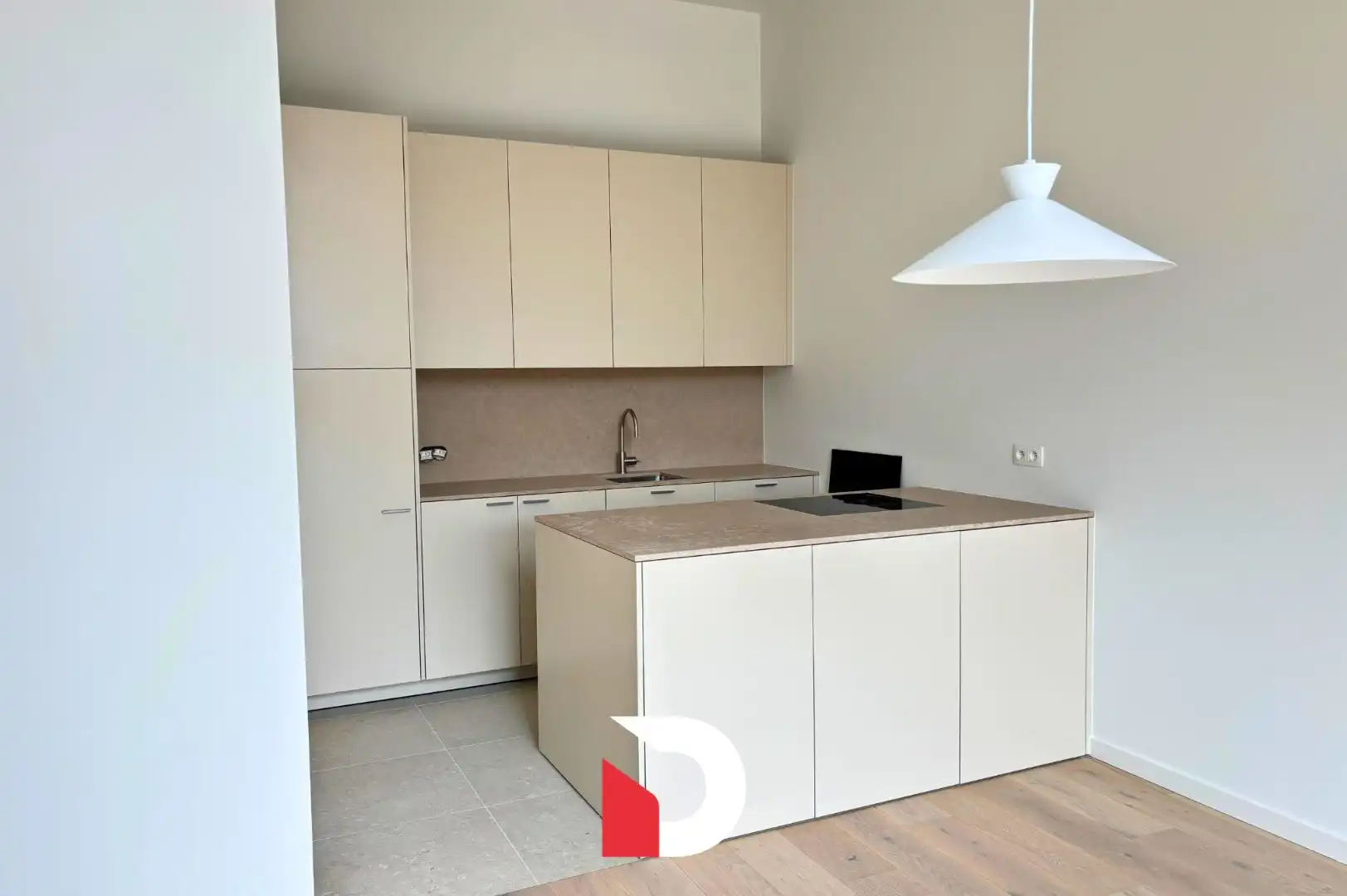 Uniek nieuwbouwappartement met 2 slaapkamers en terras foto 4