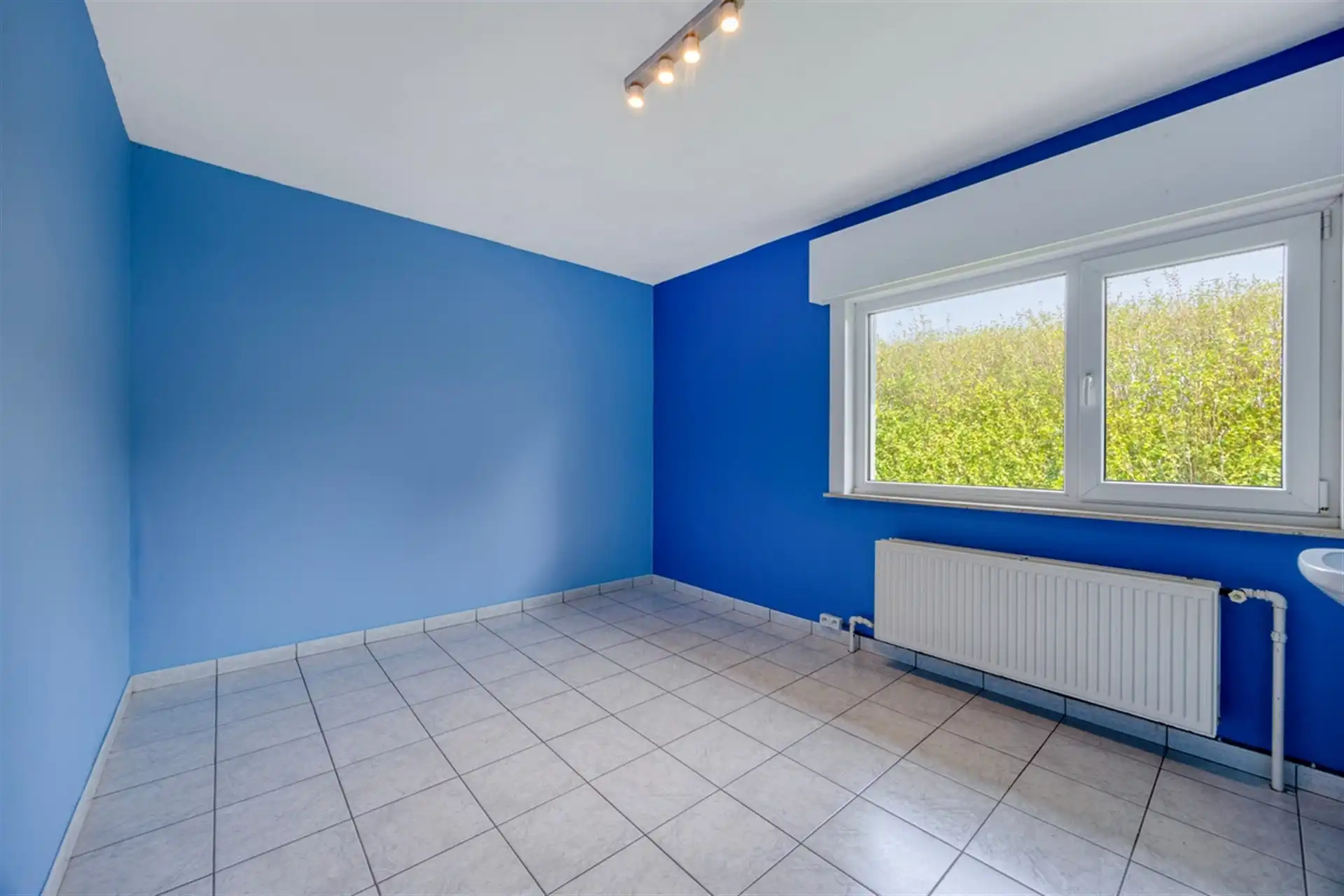 Woning met mogelijkheden op gegeerde locatie foto 17