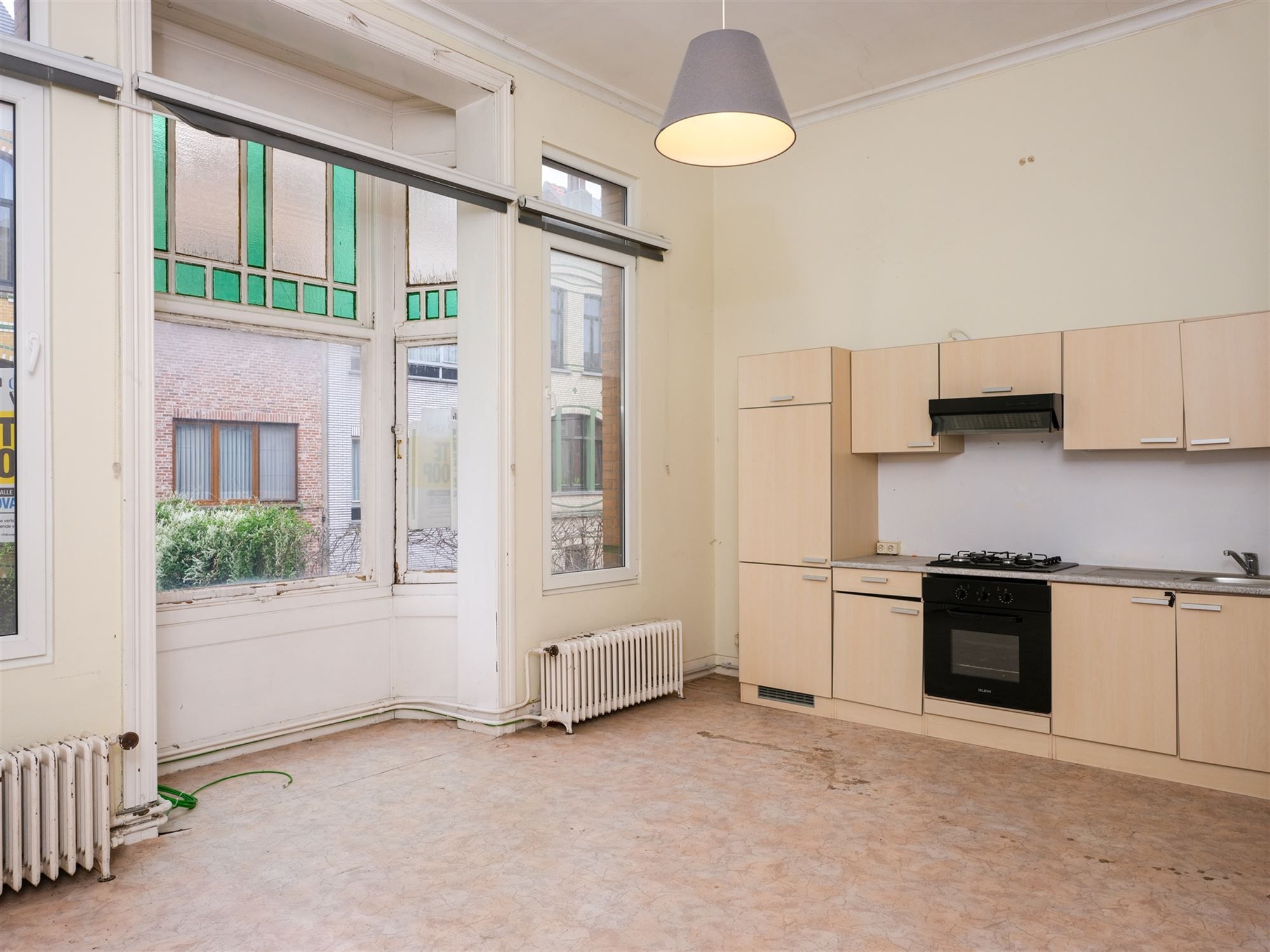 ruime rijwoning met polyvalent bijgebouw en tal van mogelijk foto 34