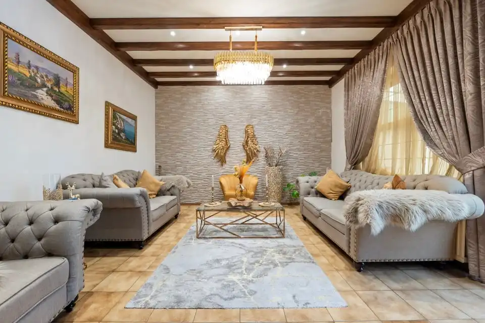 VERRASSEND RUIME GEZINSWONING MET 3 SLKS IN MONTENAKEN foto 8