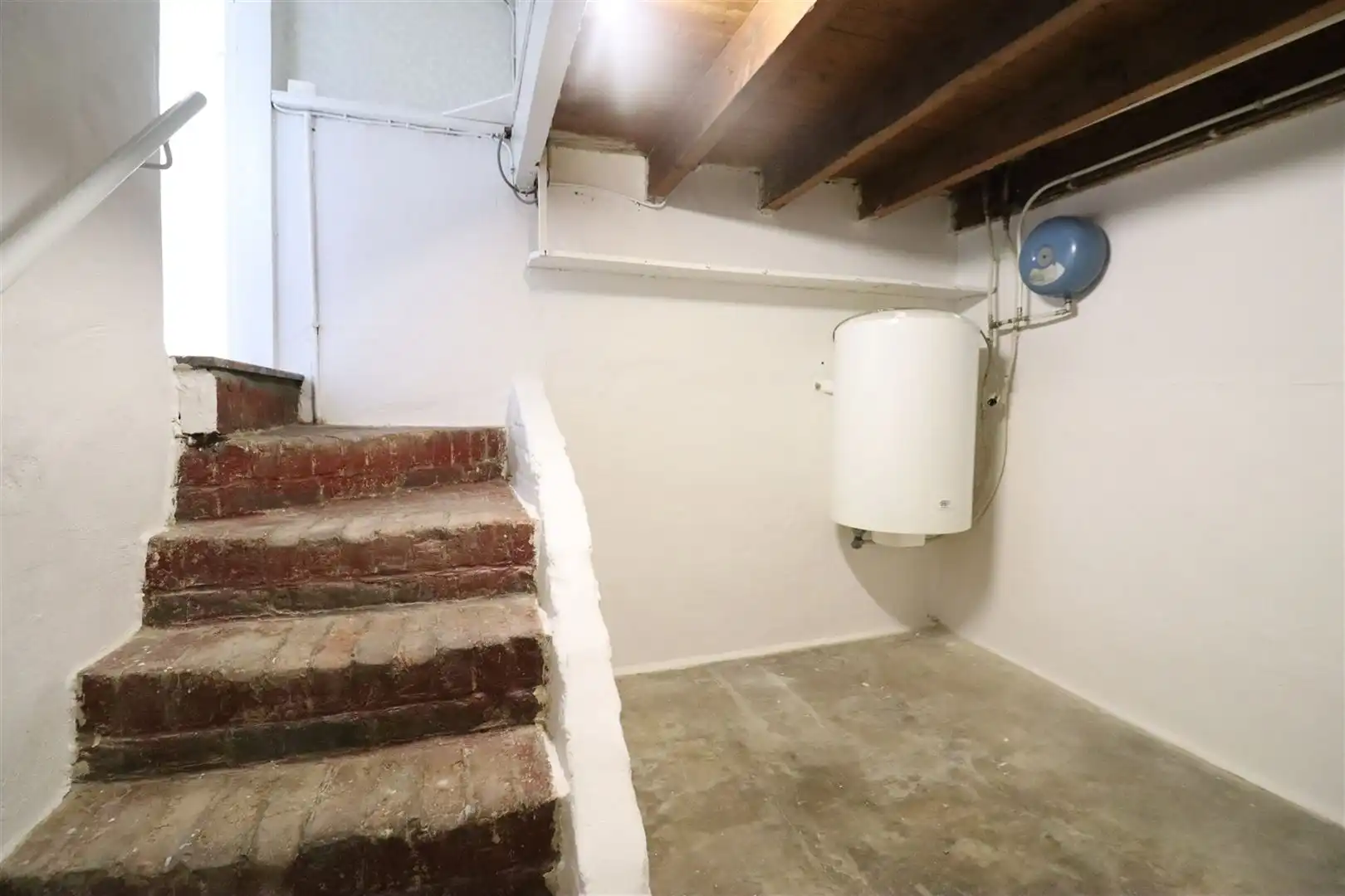 Opgefriste woning met 2 slaapkamers foto 19