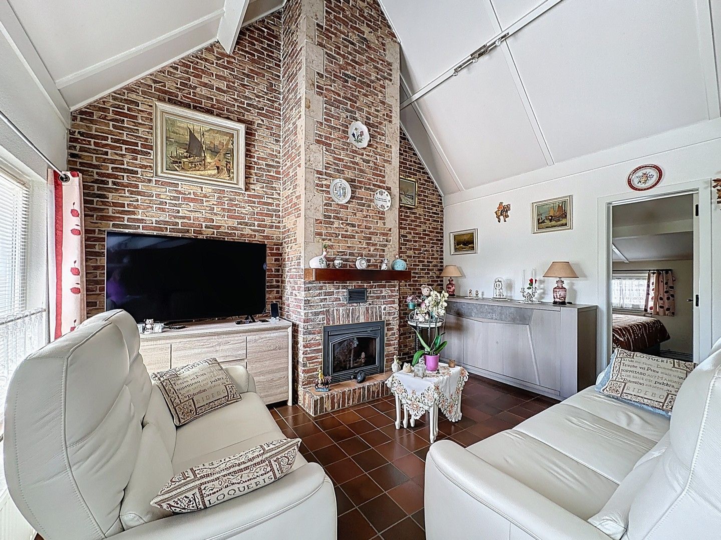Verzorgde vakantiewoning met zonnige tuin in domein Sunparks. foto 3