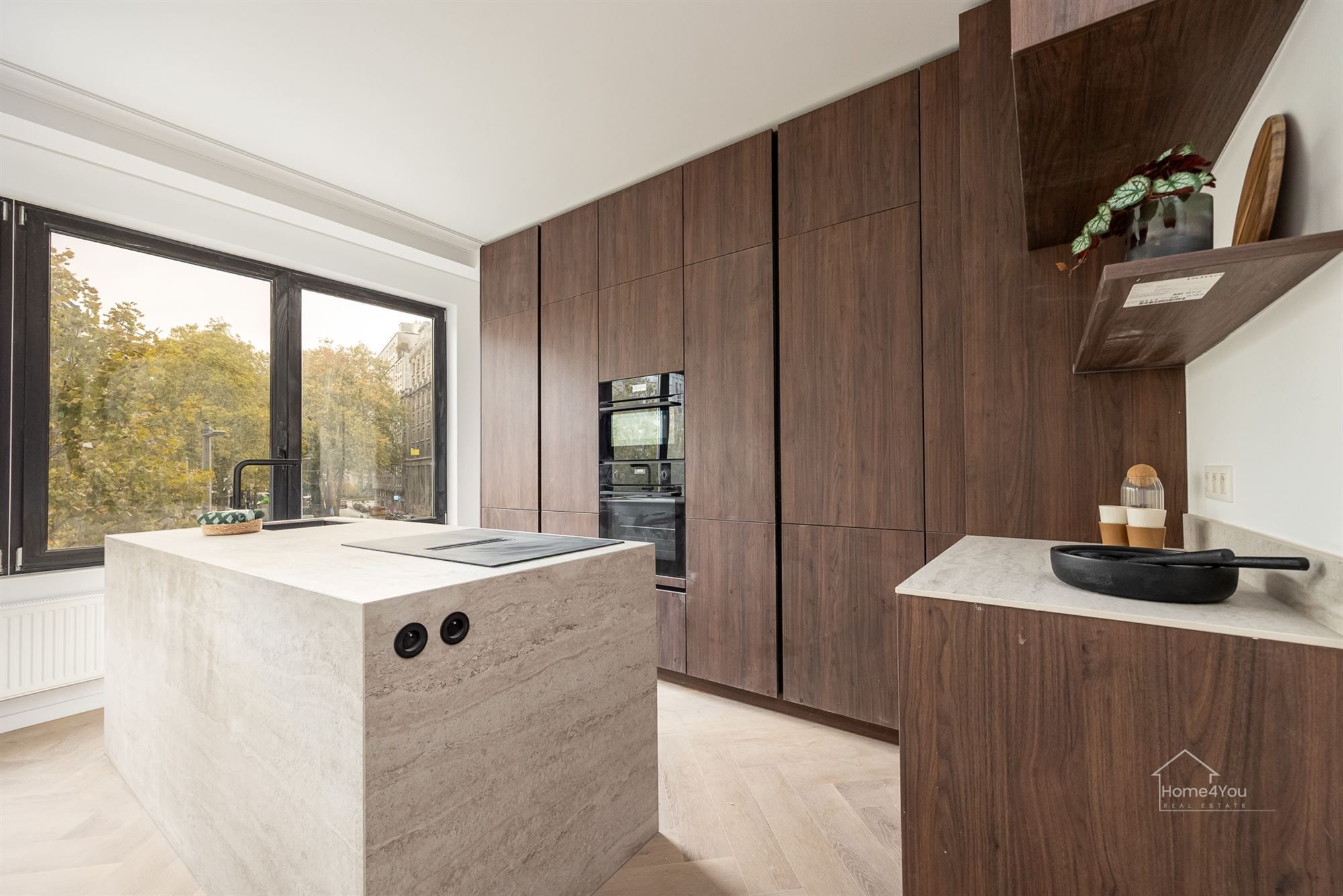 Prachtig gerenoveerd appartement in hartje Antwerpen te koop foto 7