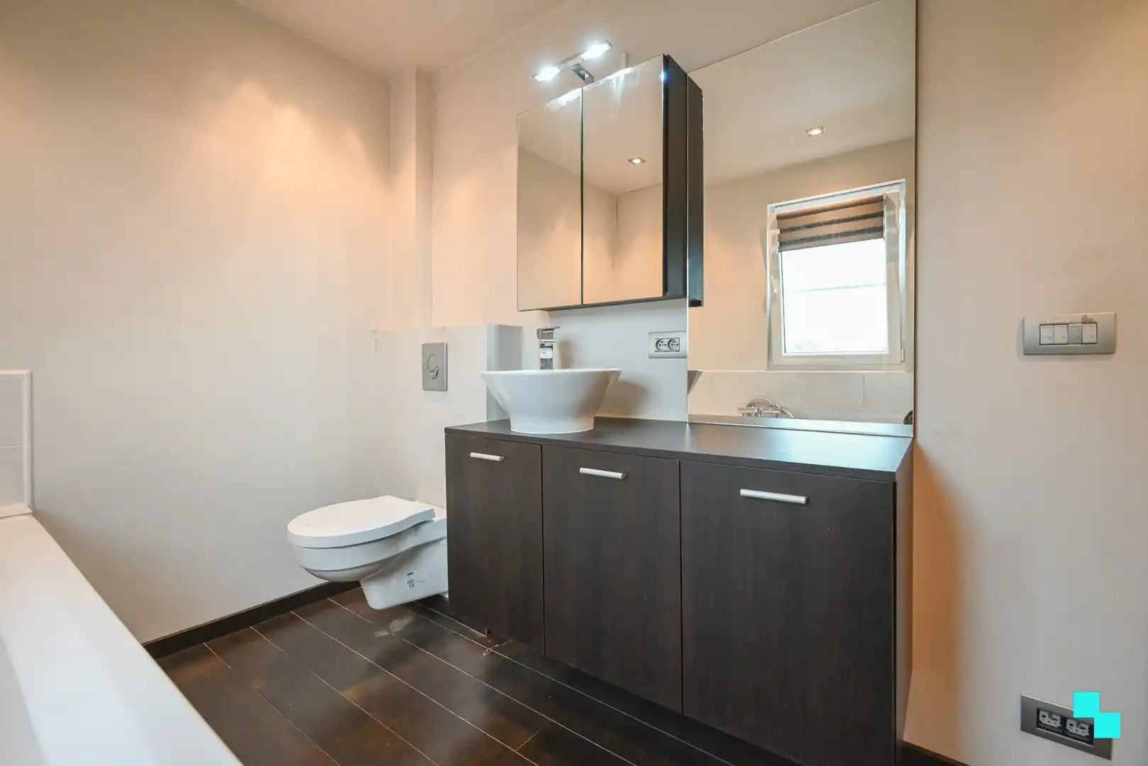 Eéngezinswoning met 2 slaapkamers nabij centrum Izegem foto 21