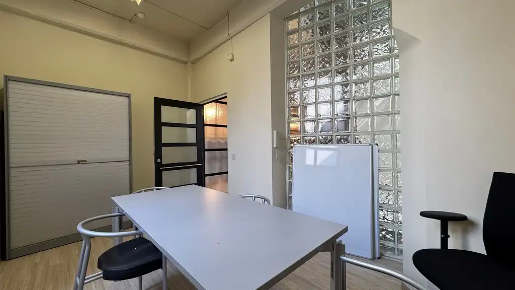 Kantoorruimte te huur in The Lofthouse te Antwerpen foto 5