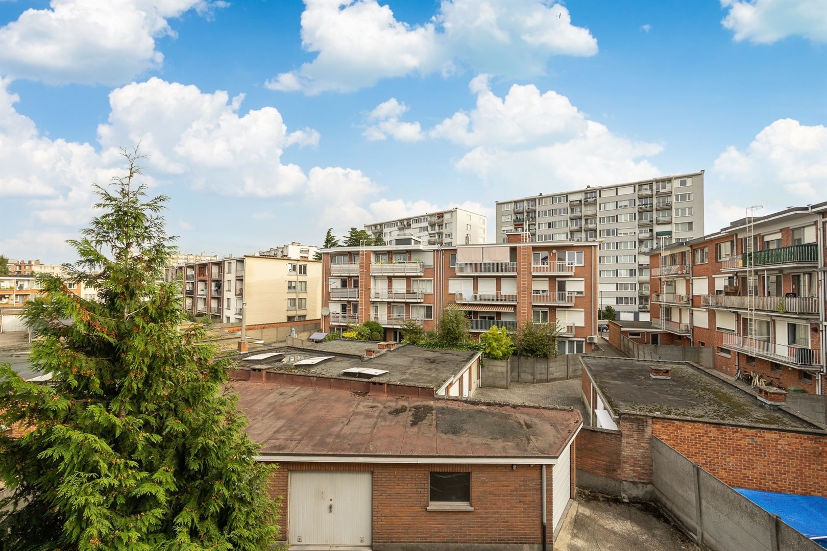 Kom genieten van dit prachtige te renoveren appartement met een vleugje charme!  foto 24