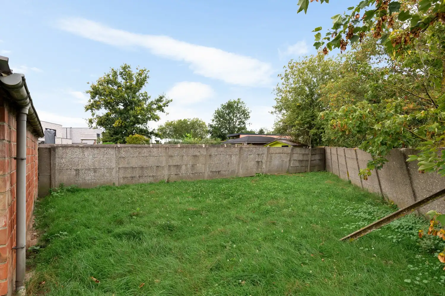Totaal te renoveren halfopen bebouwing op goede locatie in Lier foto 23