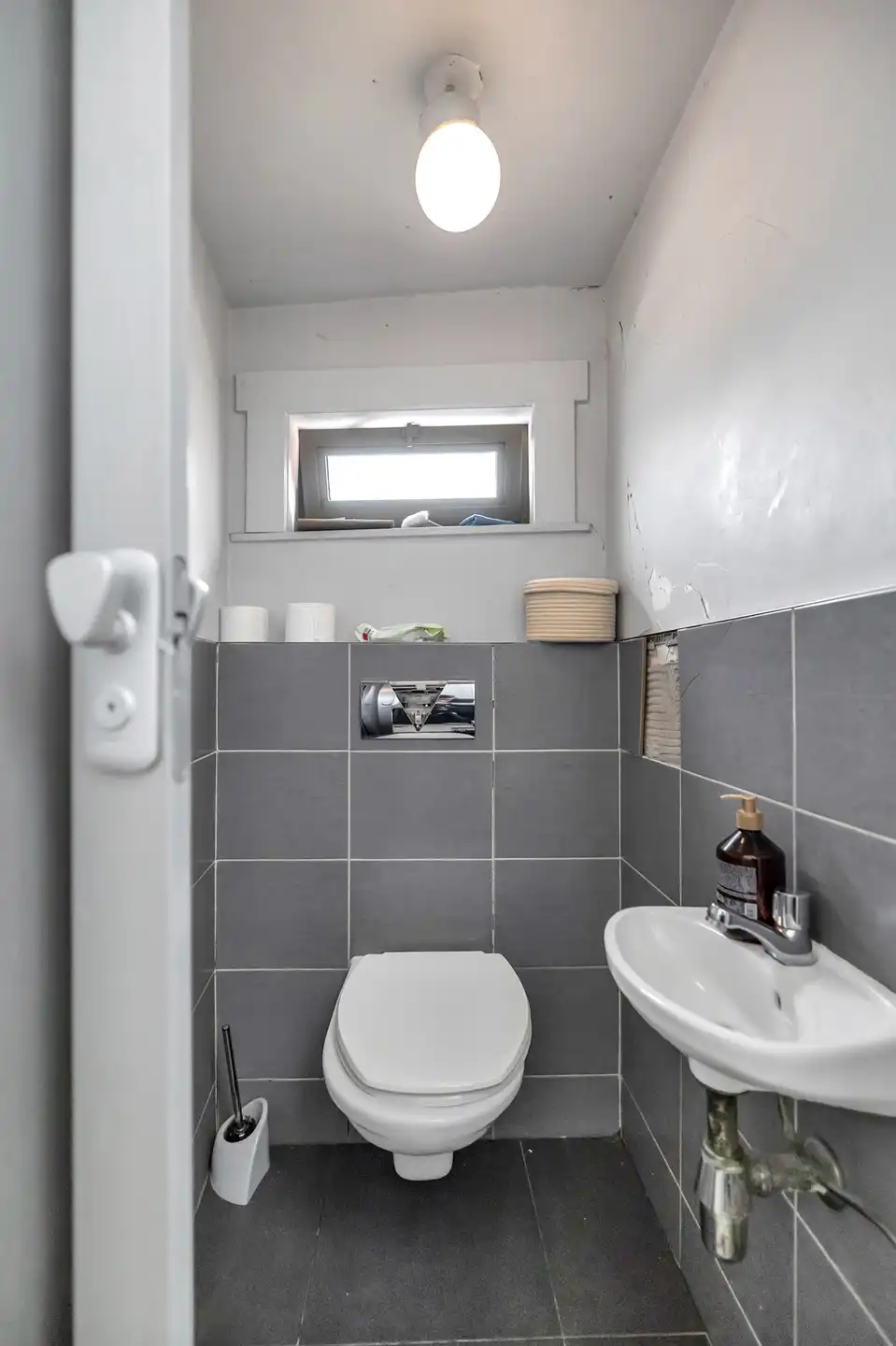 Opbrengsteigendom: Handelsruimte met 3 slpk app in centrum foto 26