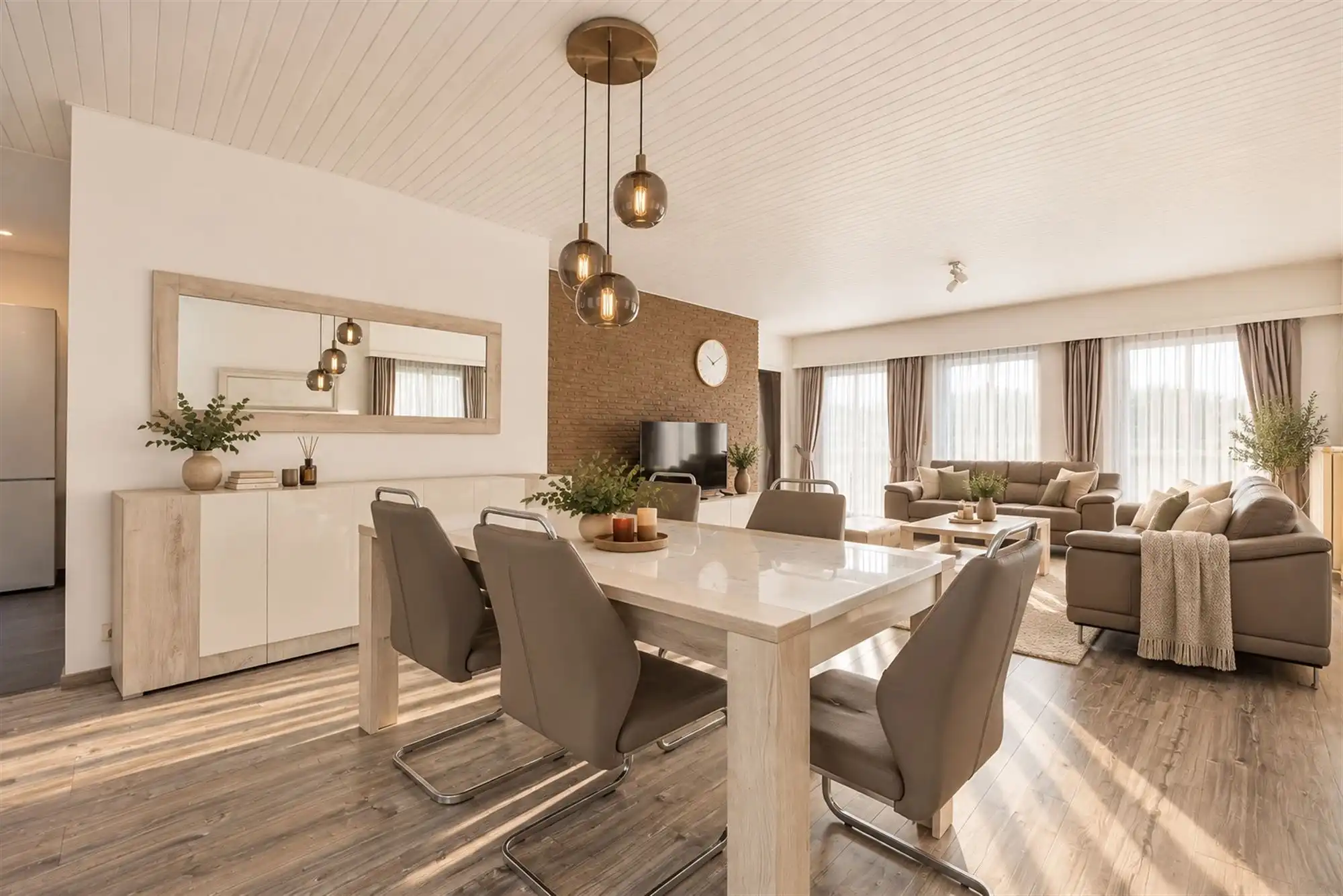 Ruime gelijkvloerse villa met garage en grote tuin foto 9