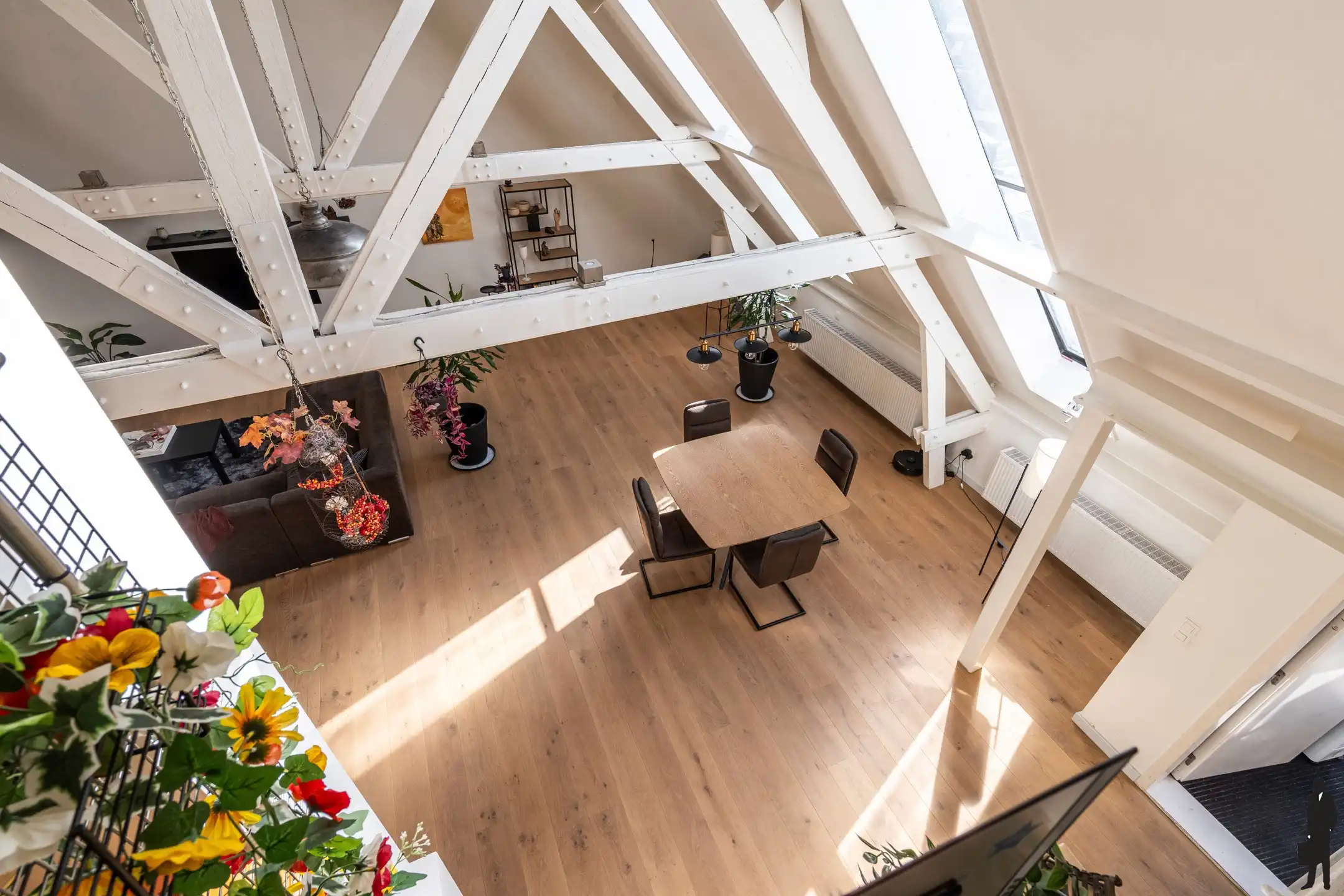 Unieke loft met terras in voormalige Rijkswachtkazerne in Hoogstraten foto 14