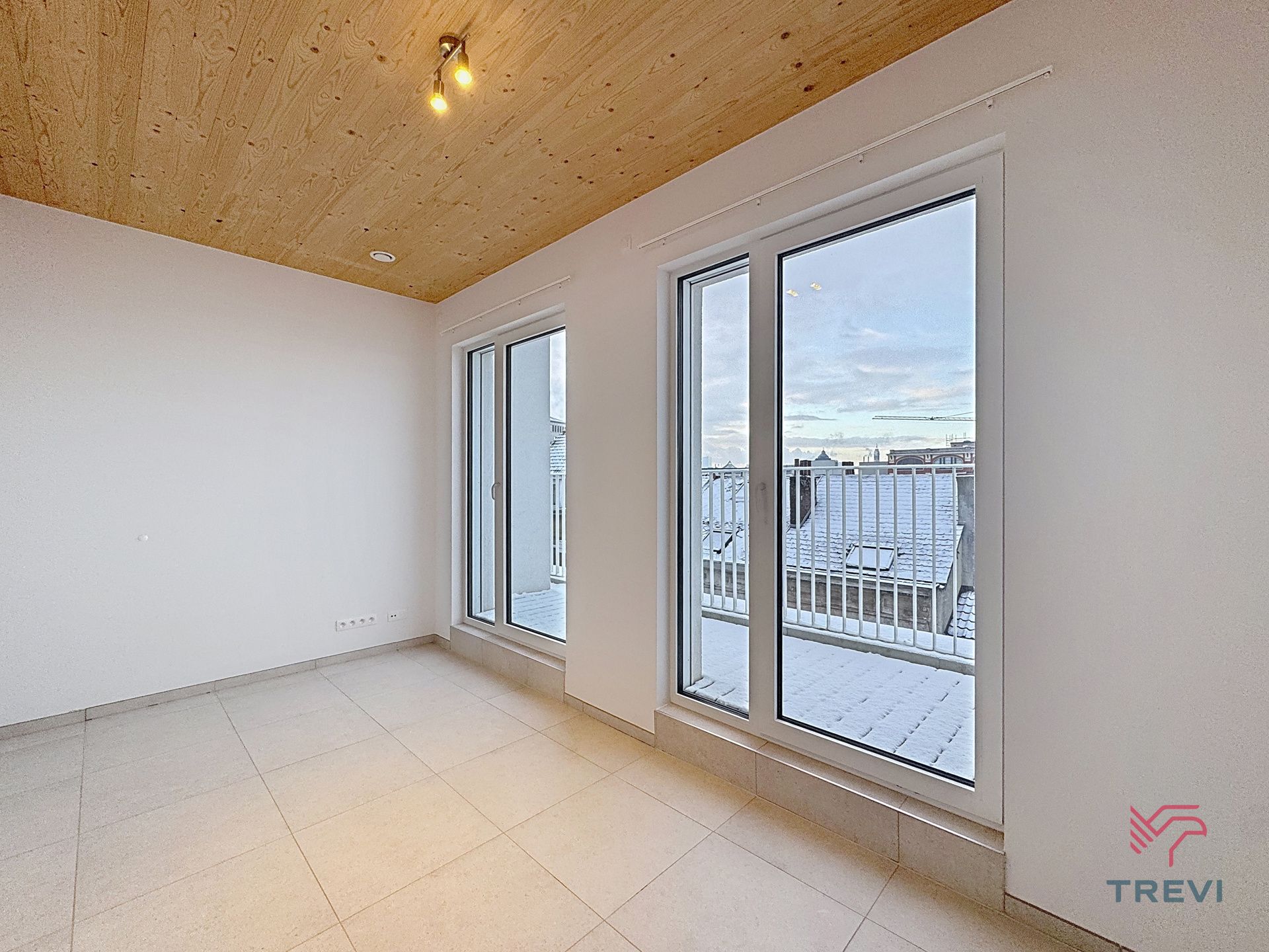 Penthouse met 3 slaapkamers vlak bij Tour & Taxis foto 12