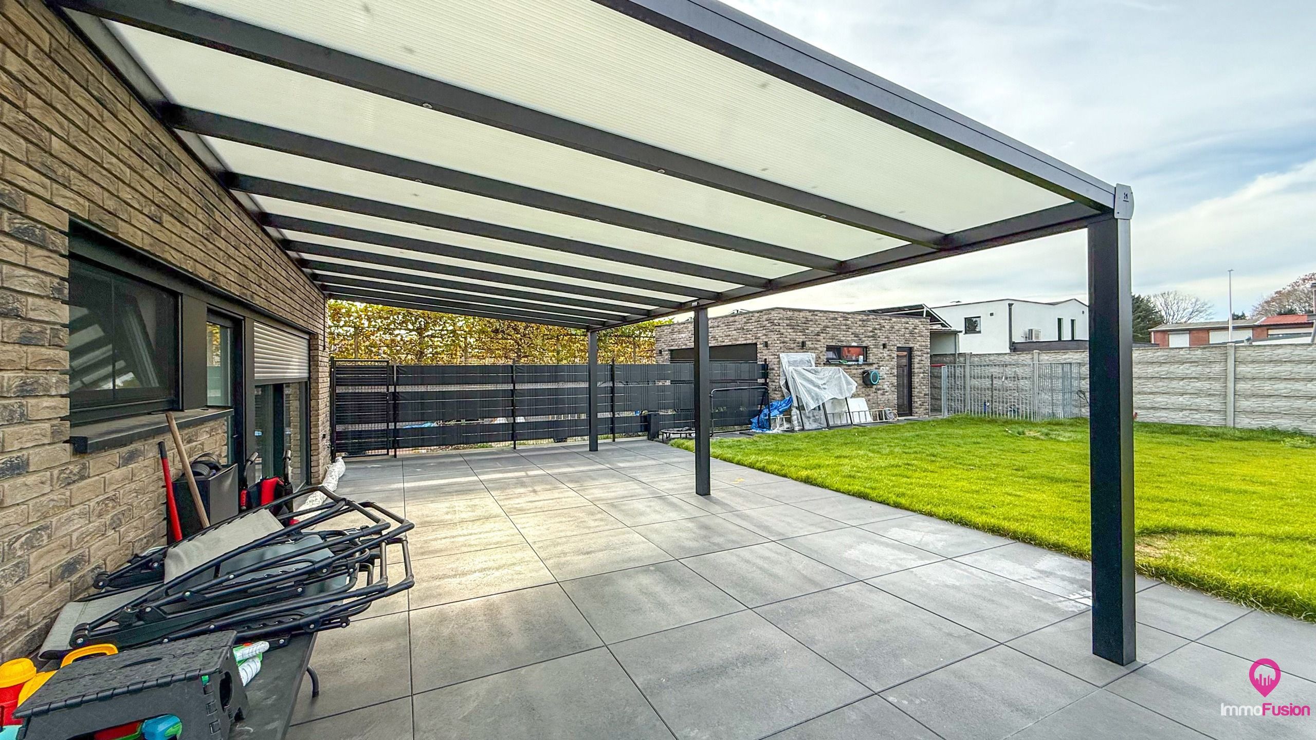 Instapklare, volledig gerenoveerde woning met 4 slaapkamers! foto 51