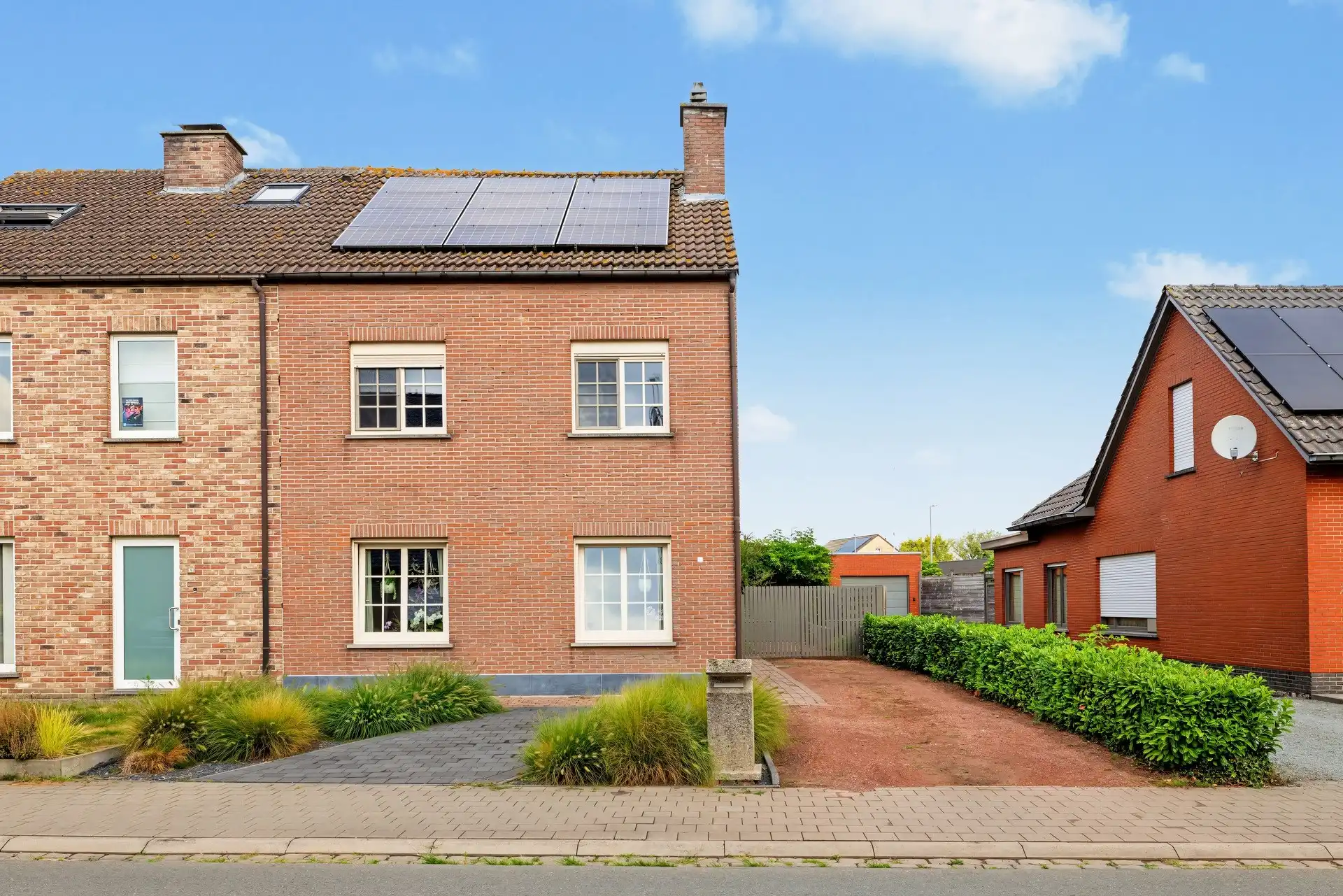 Uitstekend gelegen gezinswoning met 3 slaapkamers, losstaande garage en gezellige tuin foto 28