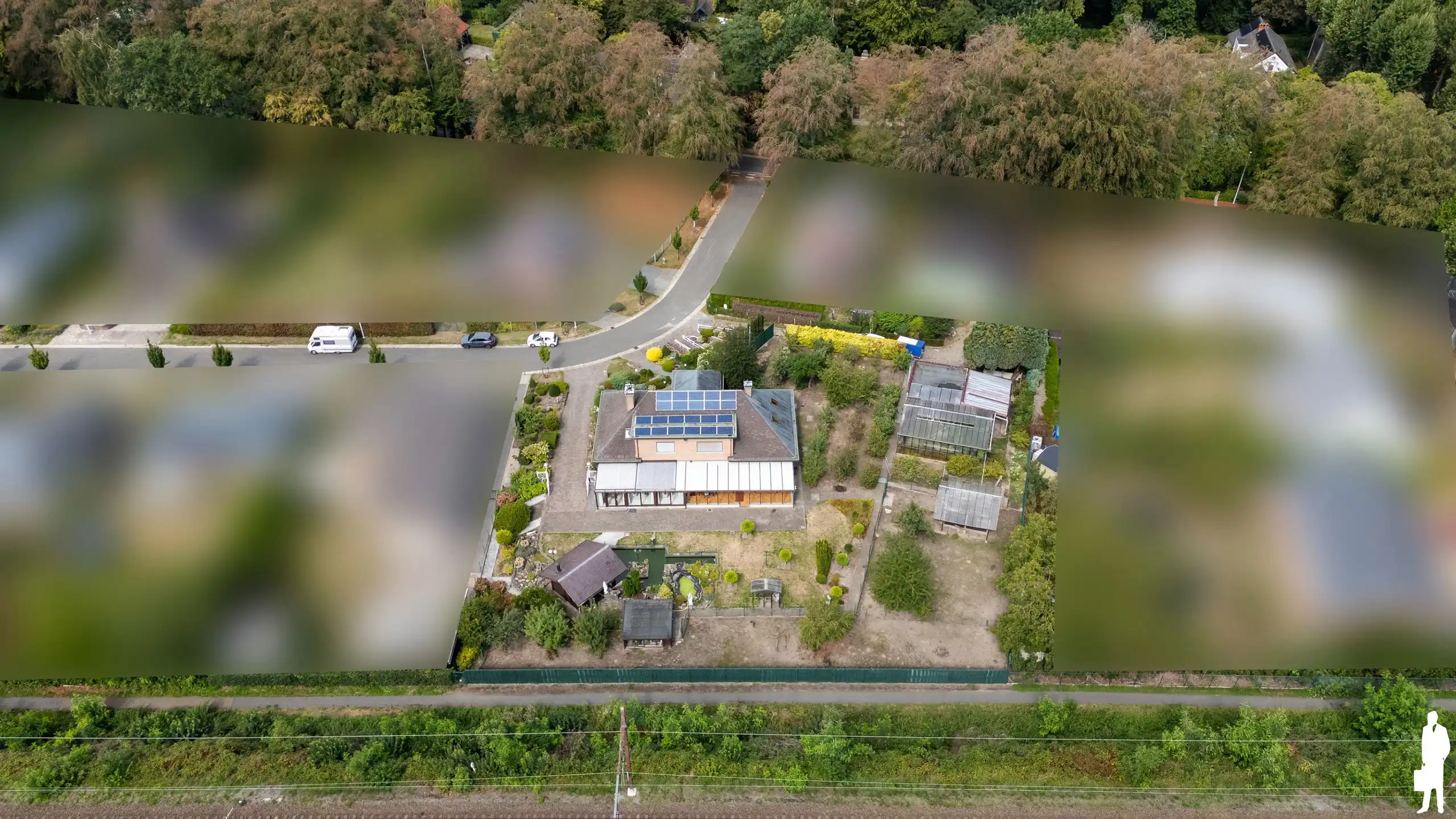 Ruime open bebouwing met 4 slaapkamers, dubbele garage en zuidoostgerichte tuin op ca. 26 are in Hofstade. foto 27