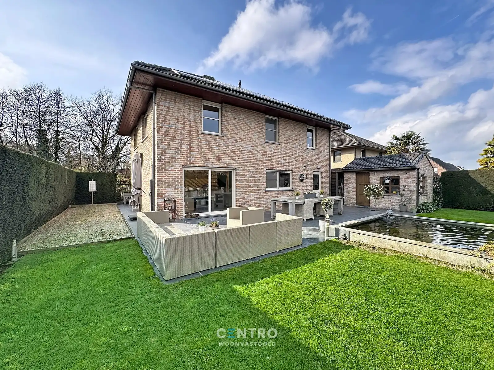 Kwalitatief afgewerkte villa met 4 slpks, garage én ZUIDger. tuin! foto 32