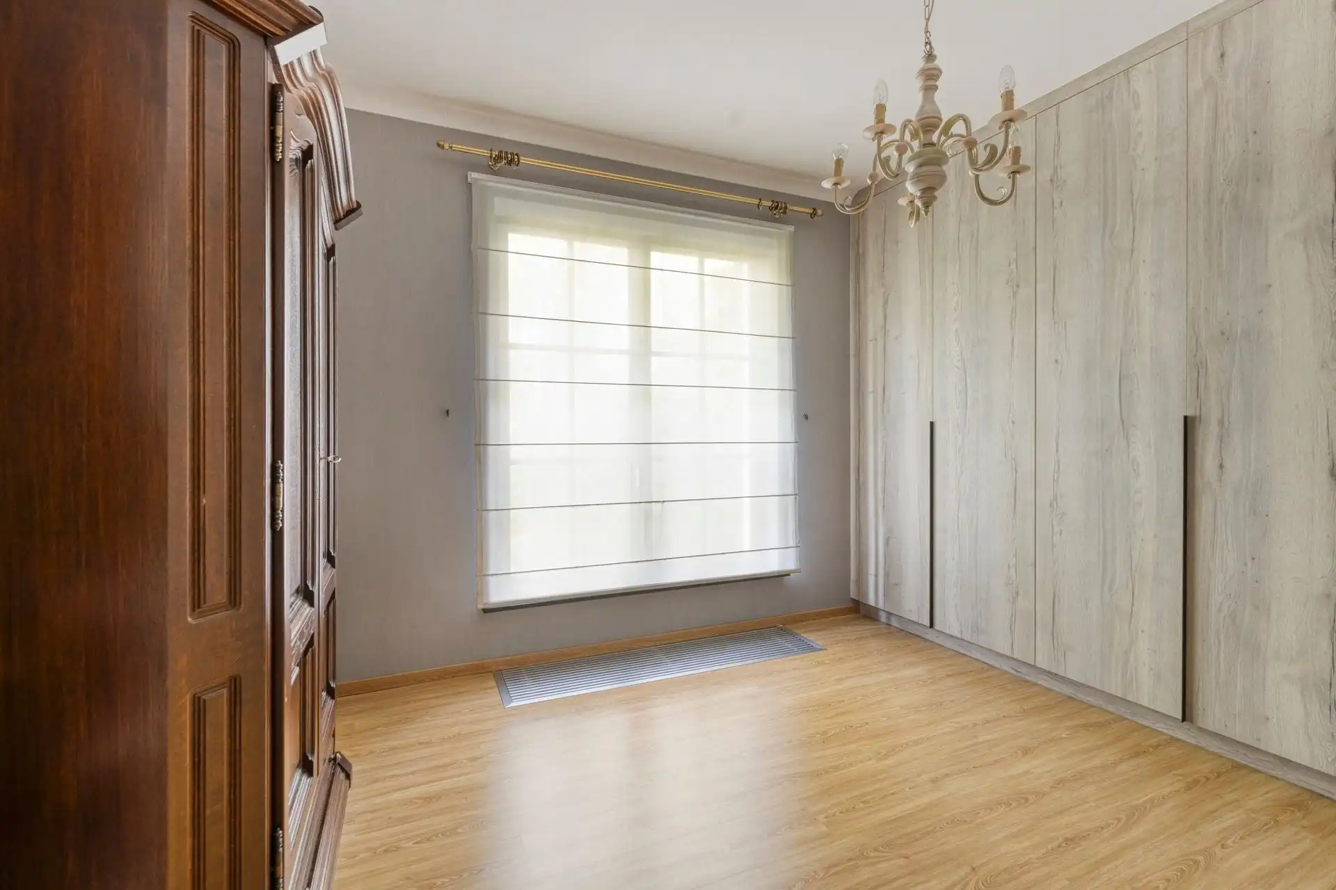 Vrijstaande villa van 306 m² op 17a95ca, gelegen vlak bij Connecterra, de toegangspoort tot het Nationaal Park Hoge Kempen, en op wandelafstand van Maasmechelen Village! foto 18