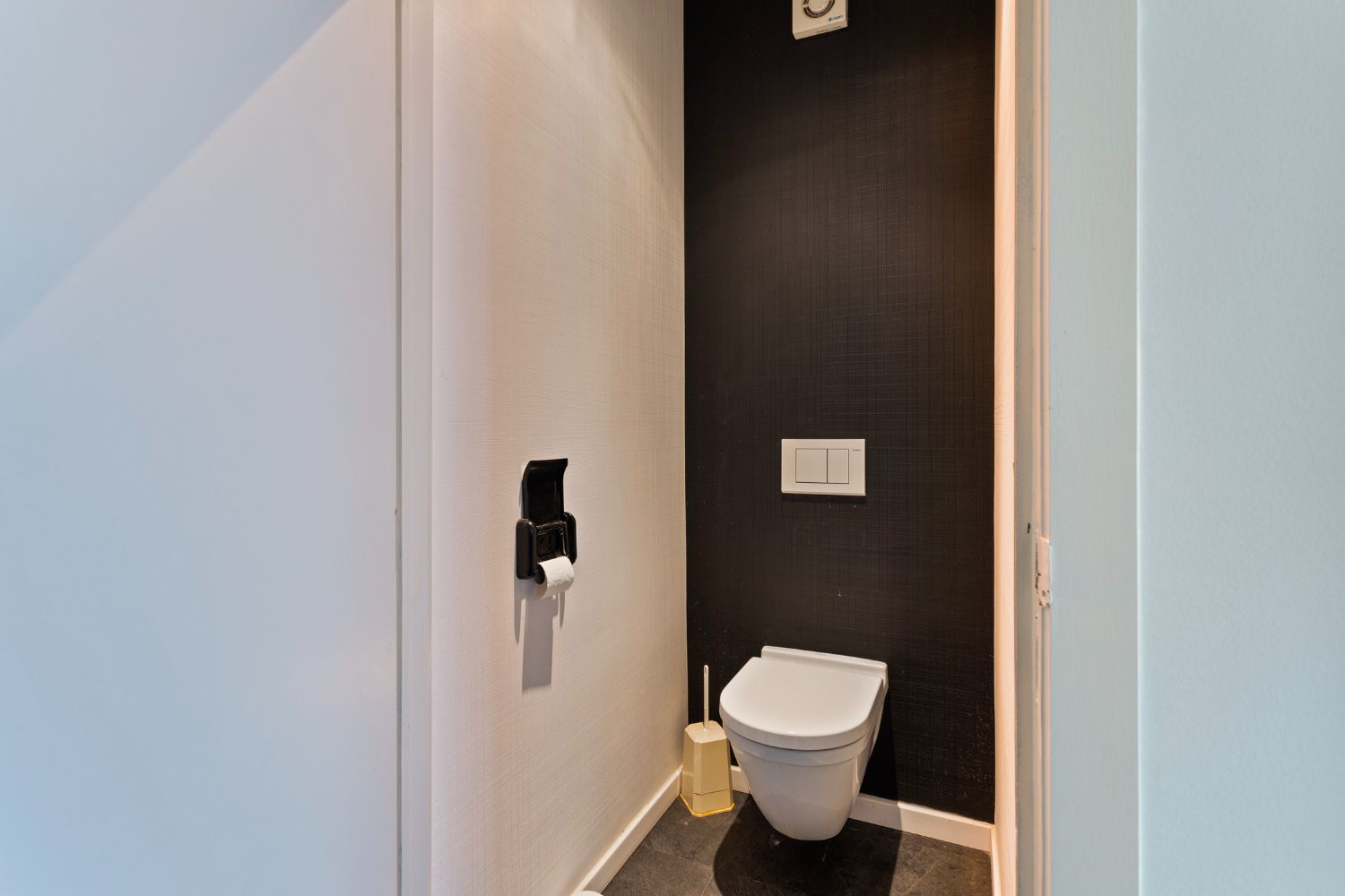 Prachtig appartement vlakbij zee te koop! foto 9