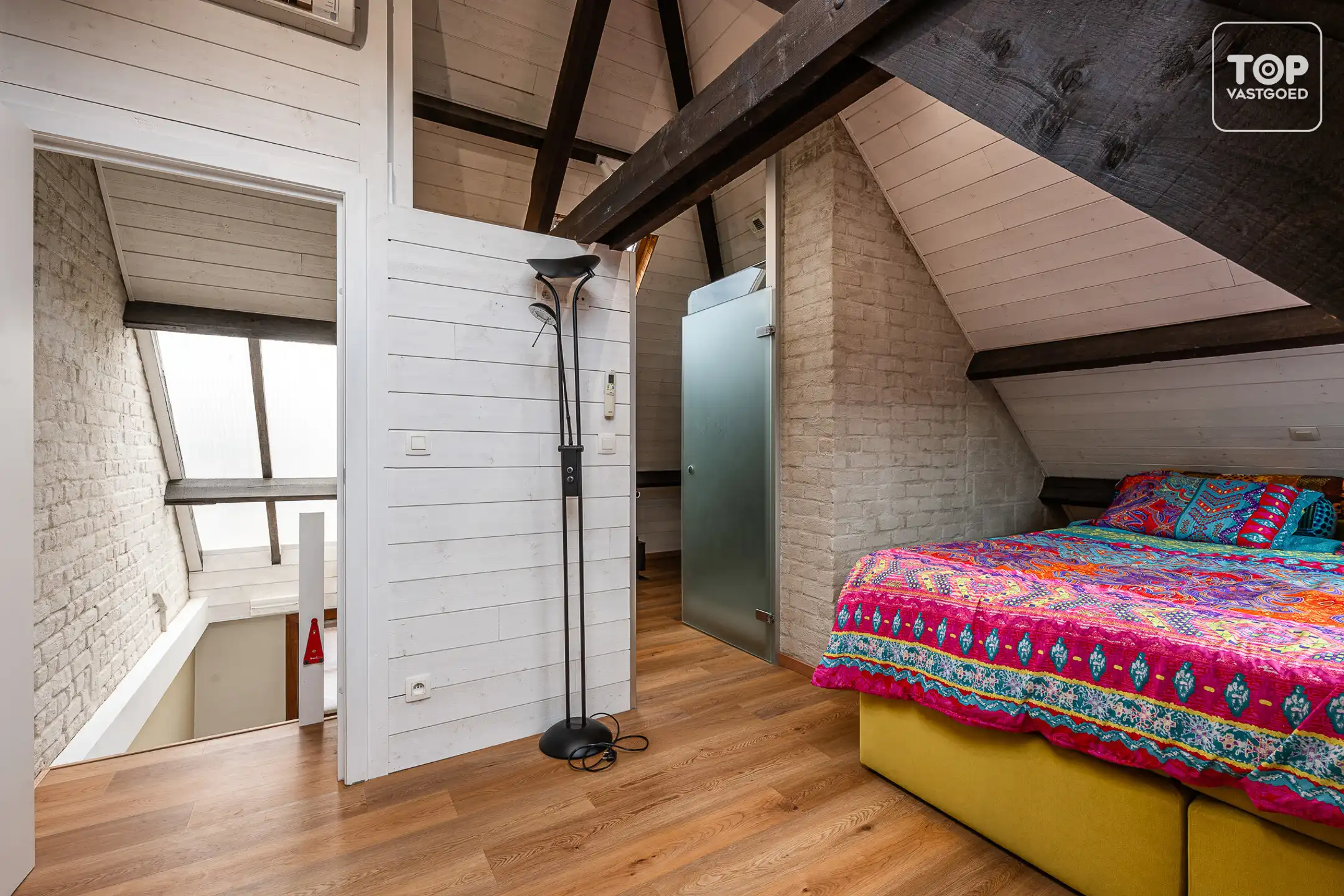 Instapklare woning met 4 slaapkamers op toplocatie in Drongen foto 18