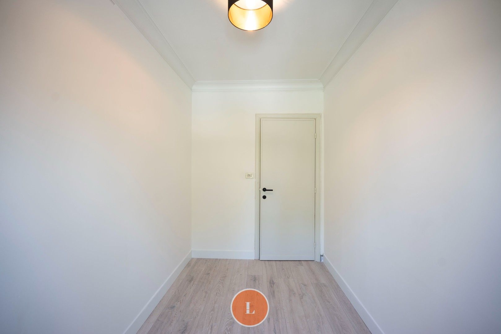 Instapklare woning te koop in Menen foto 18
