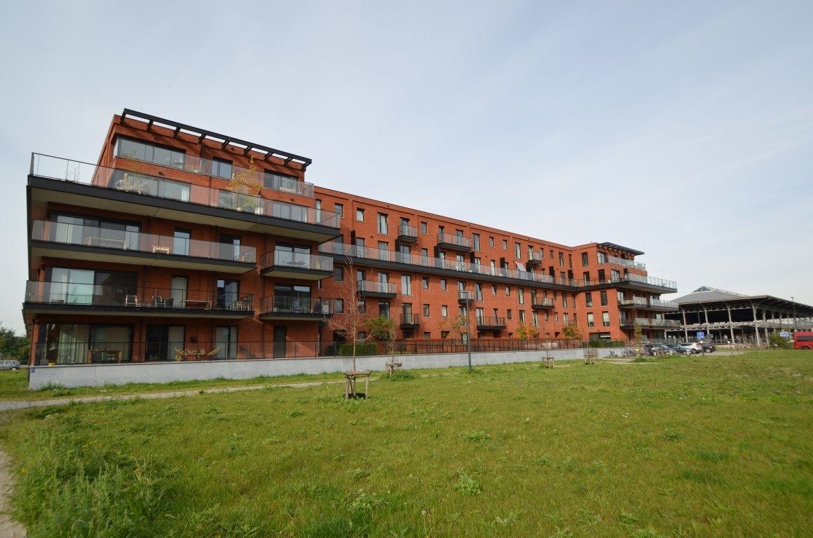 Appartement met 2 slpks en autostandplaats foto 21