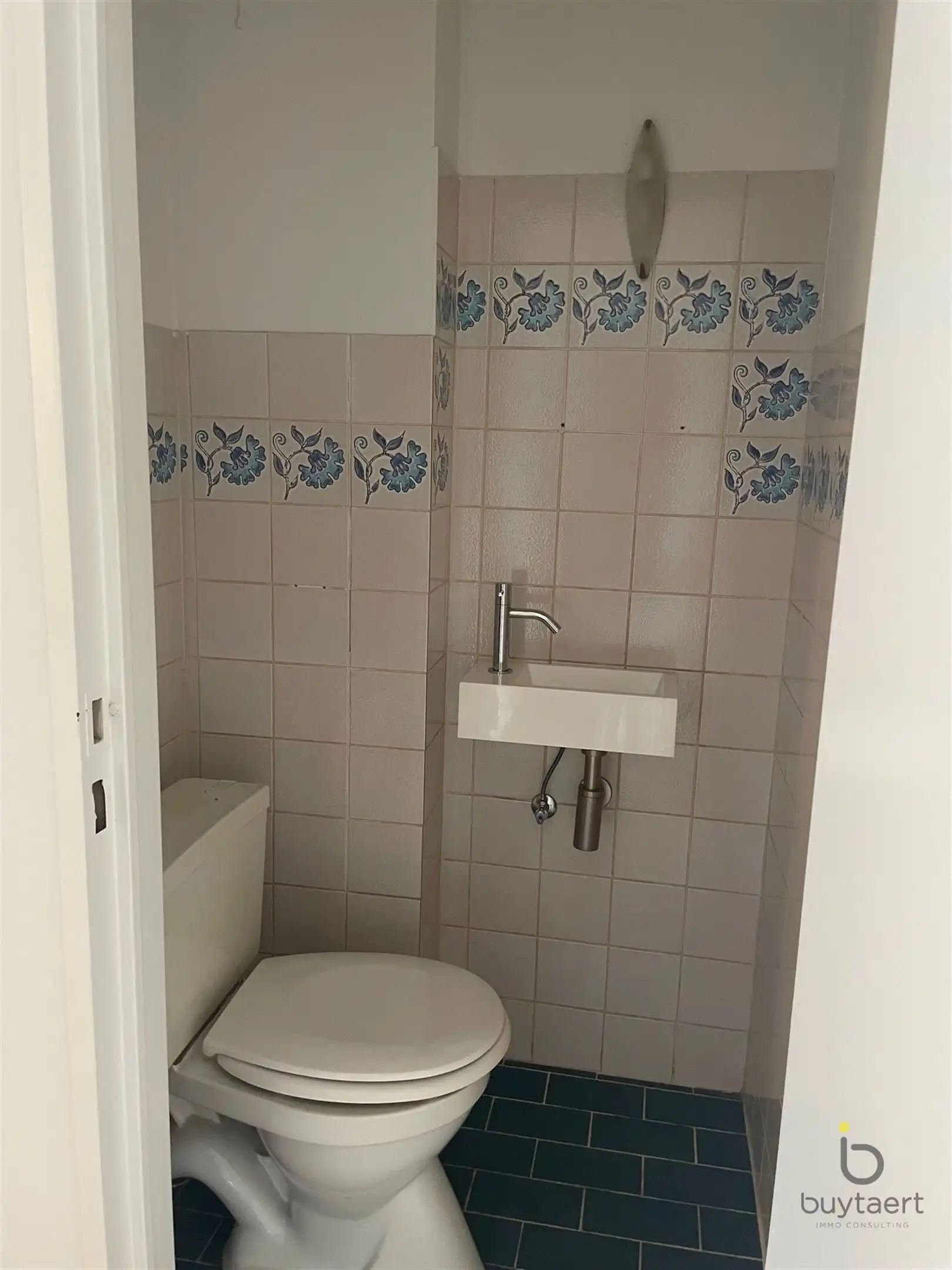 Ideaal gelegen twee (of drie) slaapkamer appartement in het hartje van Brasschaat!  foto 18